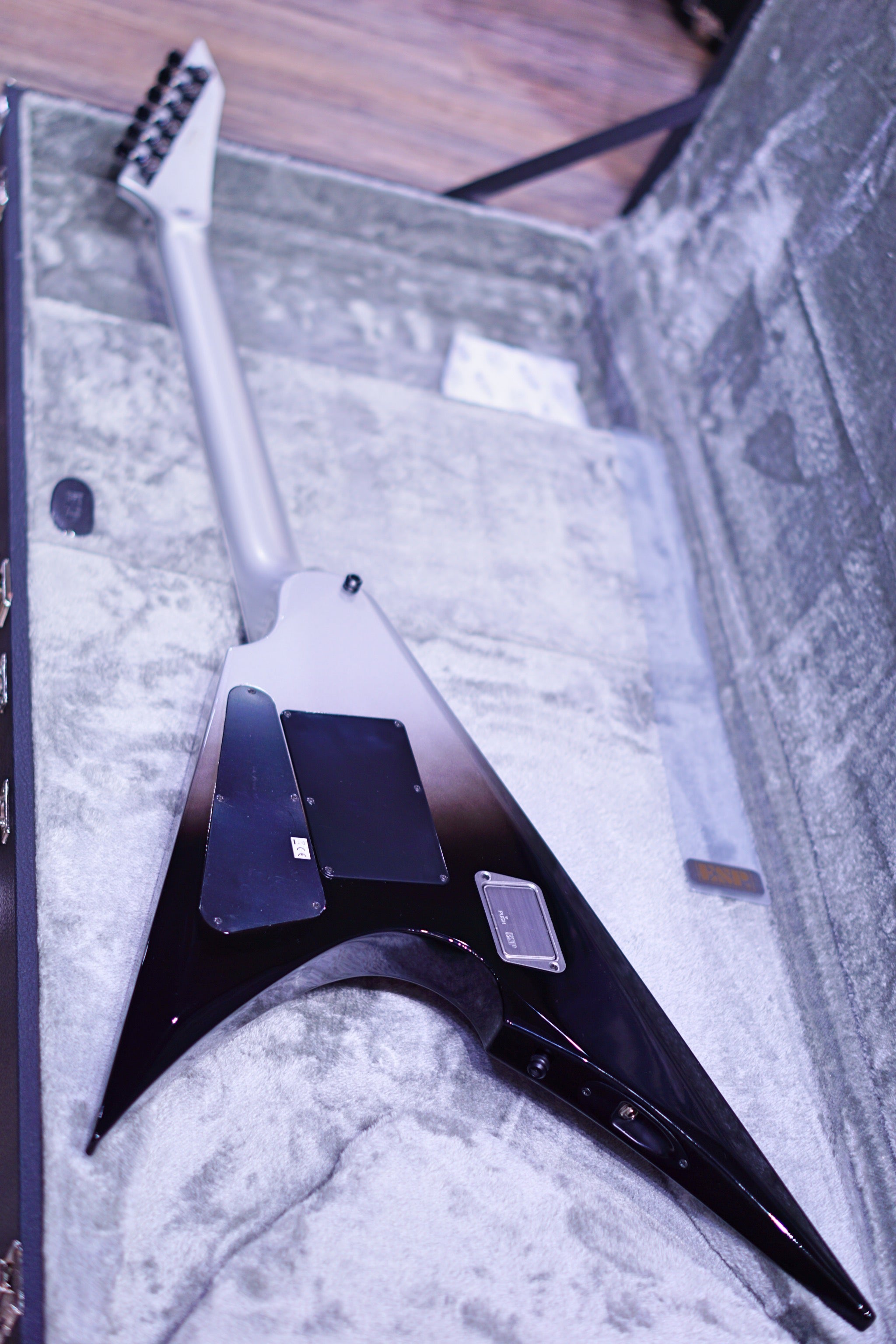 ESP E-II ARROW FR Black silver fade ES5263213 - HIENDGUITAR E-II GUITAR