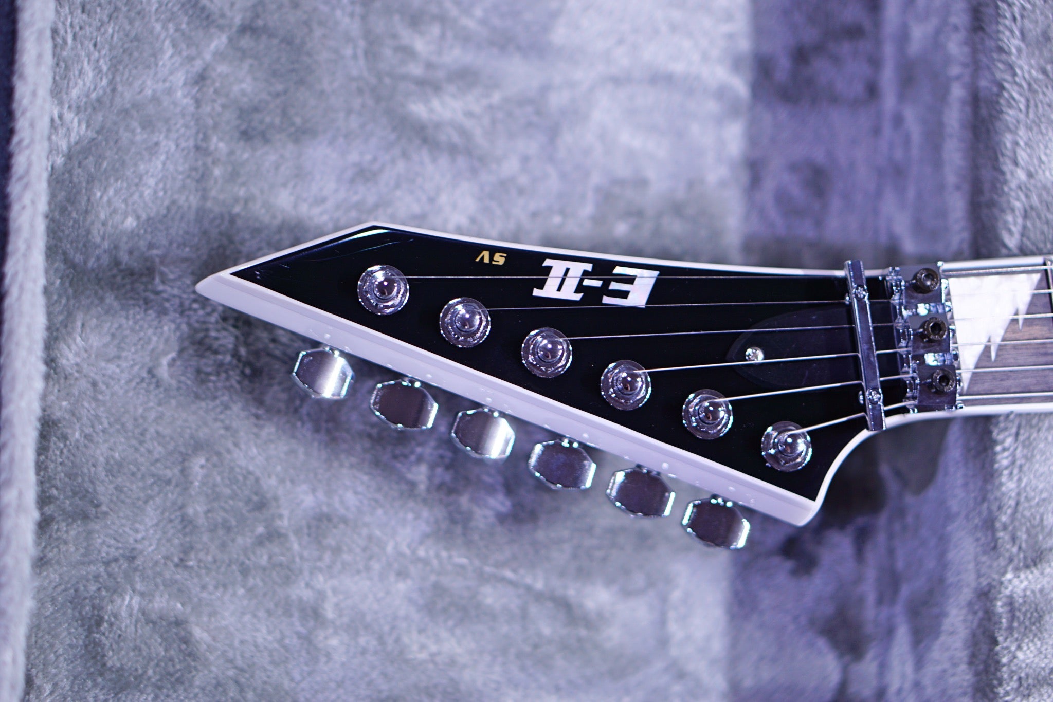 ESP E-II SV White Black Stripes ES5681213 - HIENDGUITAR E-II GUITAR