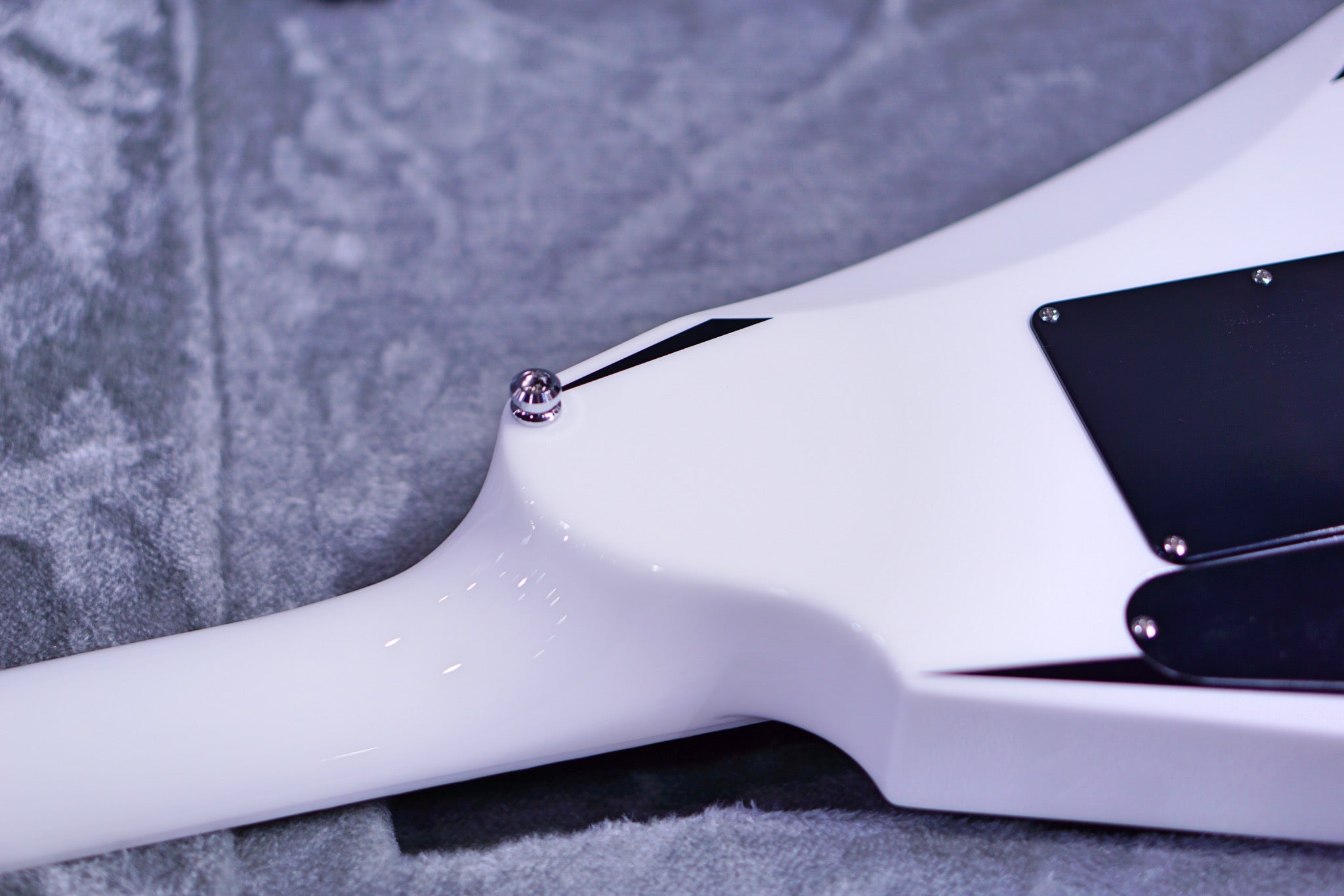 ESP E-II SV White Black Stripes ES5681213 - HIENDGUITAR E-II GUITAR