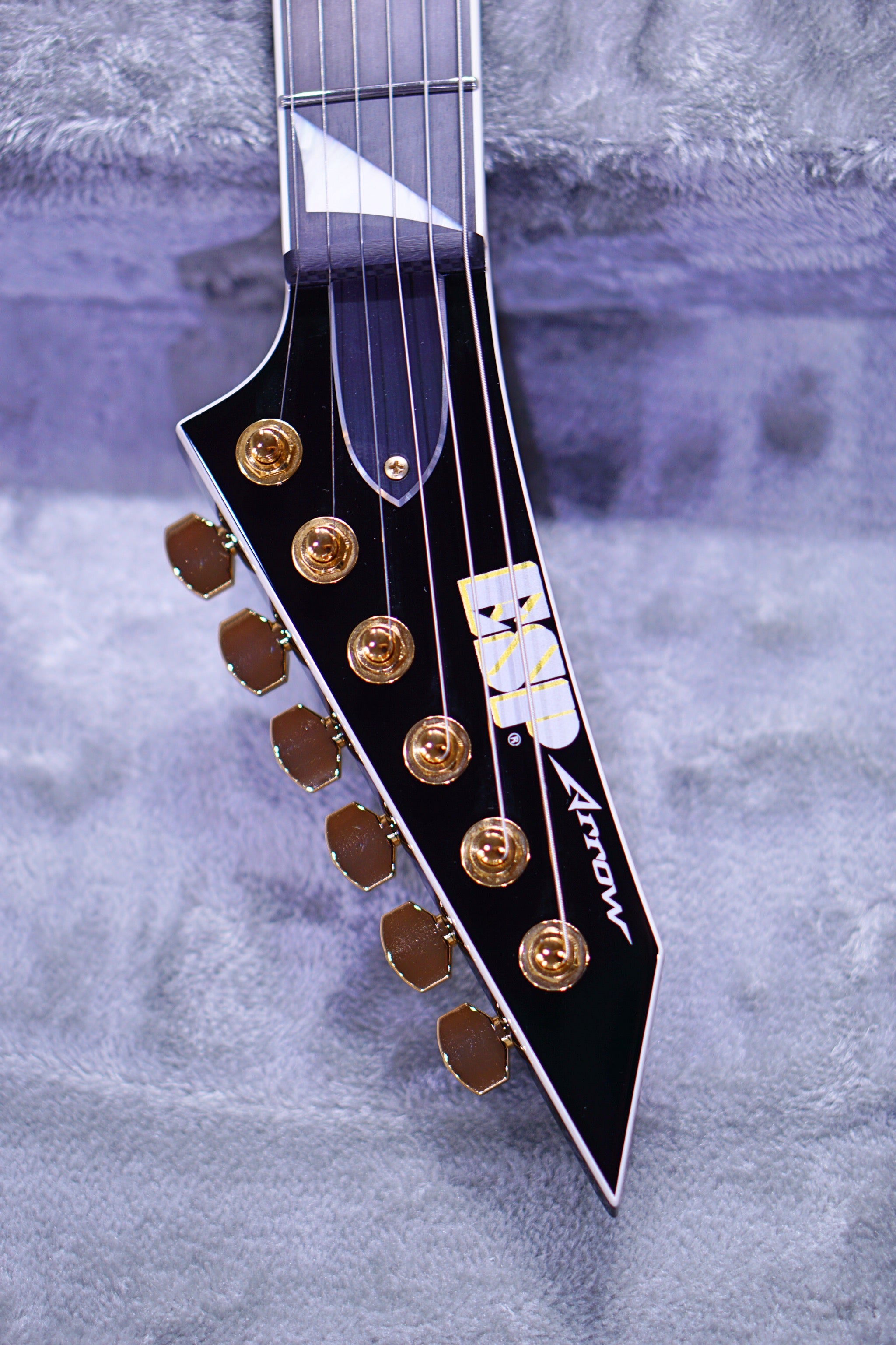 ESP-ARROW NT black w Andromeda E2741212 - HIENDGUITAR ESP GUITAR