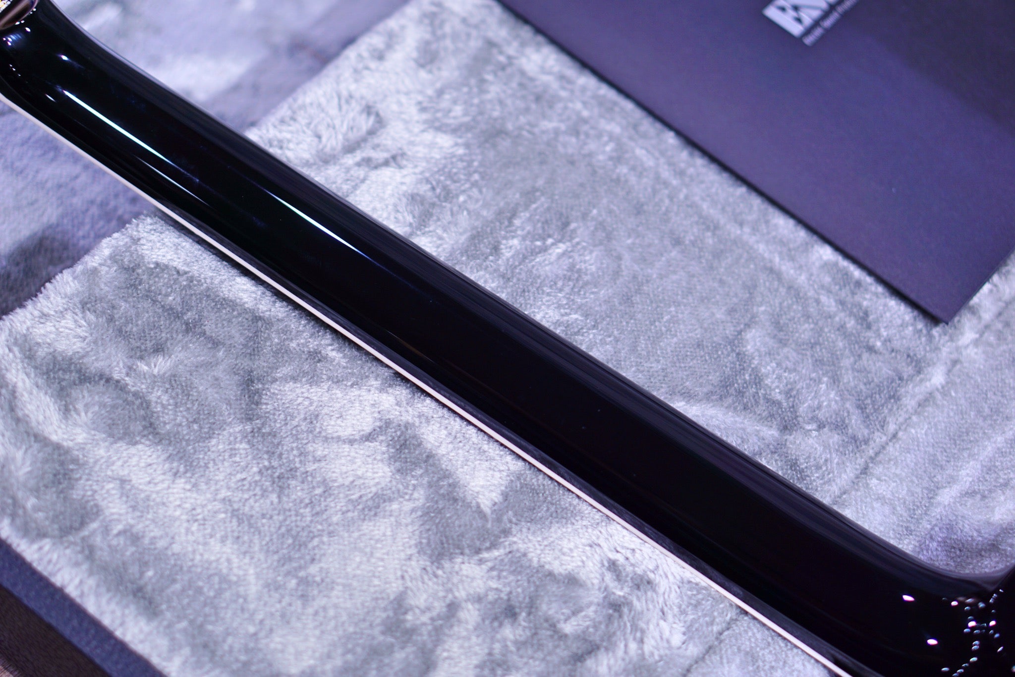 ESP-ARROW NT black w Andromeda E2741212 - HIENDGUITAR ESP GUITAR