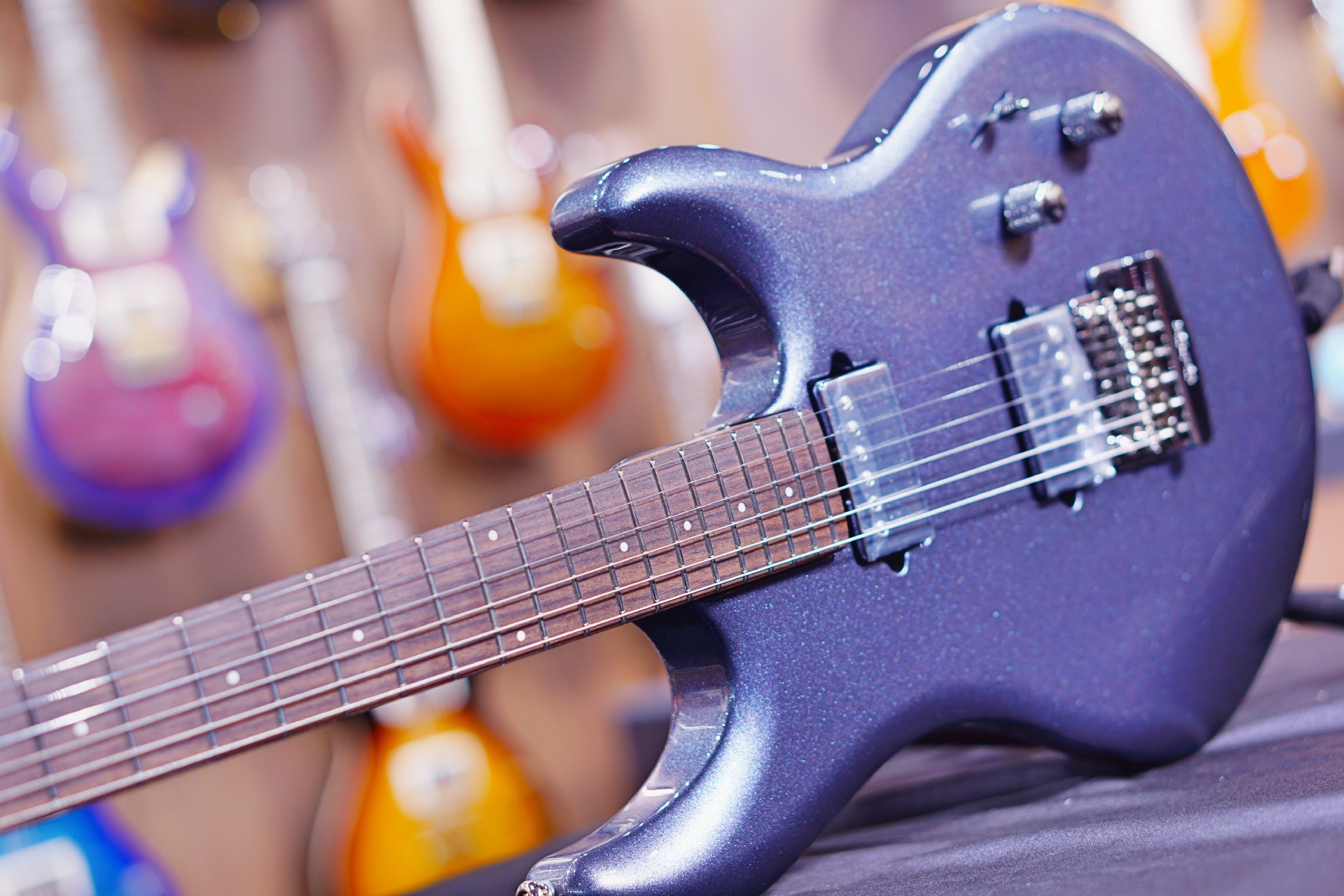 Ernie Ball Music Man Luke 3 HH - Bodhi Blue - Figured Roasted Maple/Rosewood G99042 - HIENDGUITAR Musicman GUITAR