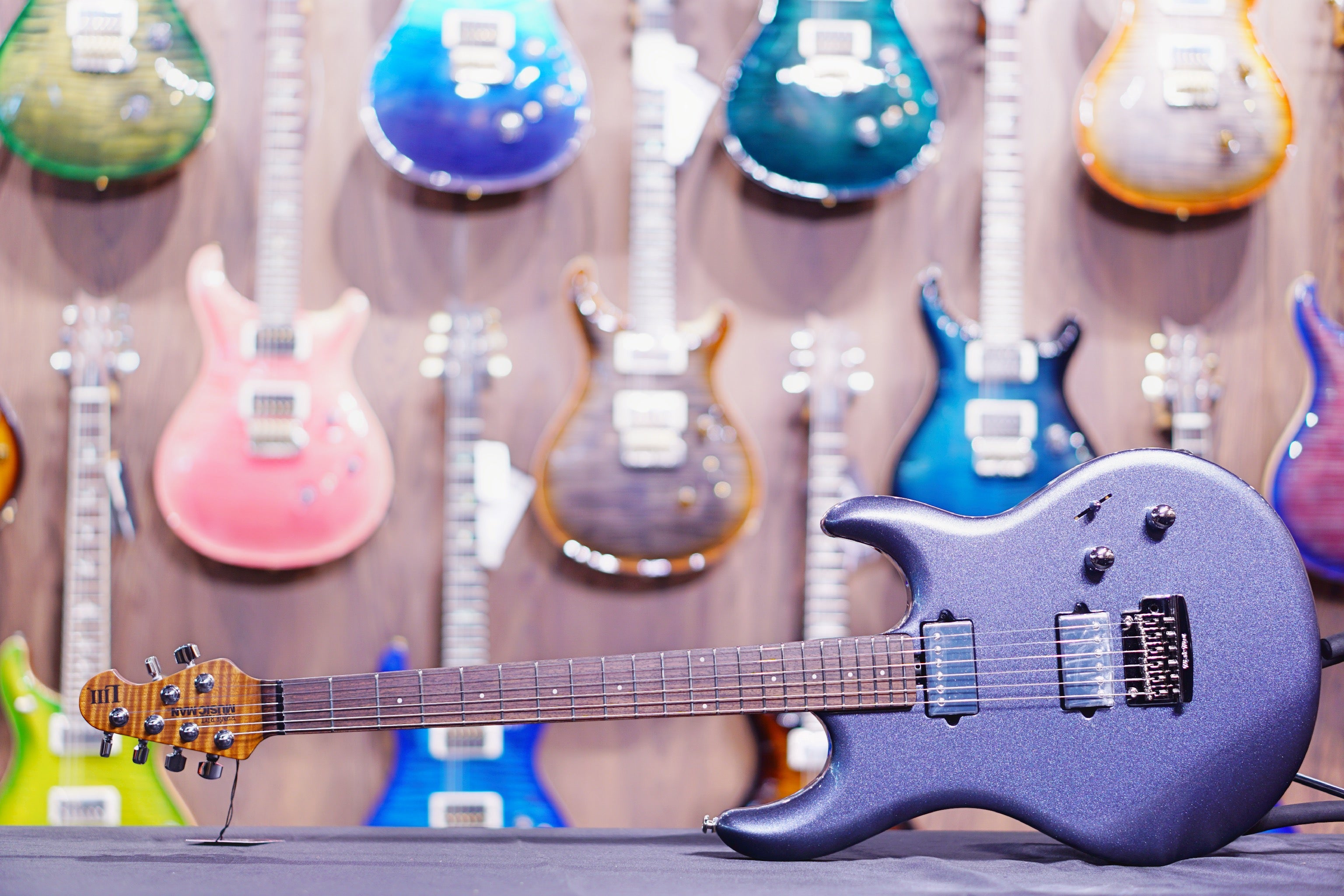 Ernie Ball Music Man Luke 3 HH - Bodhi Blue - Figured Roasted Maple/Rosewood G99042 - HIENDGUITAR Musicman GUITAR