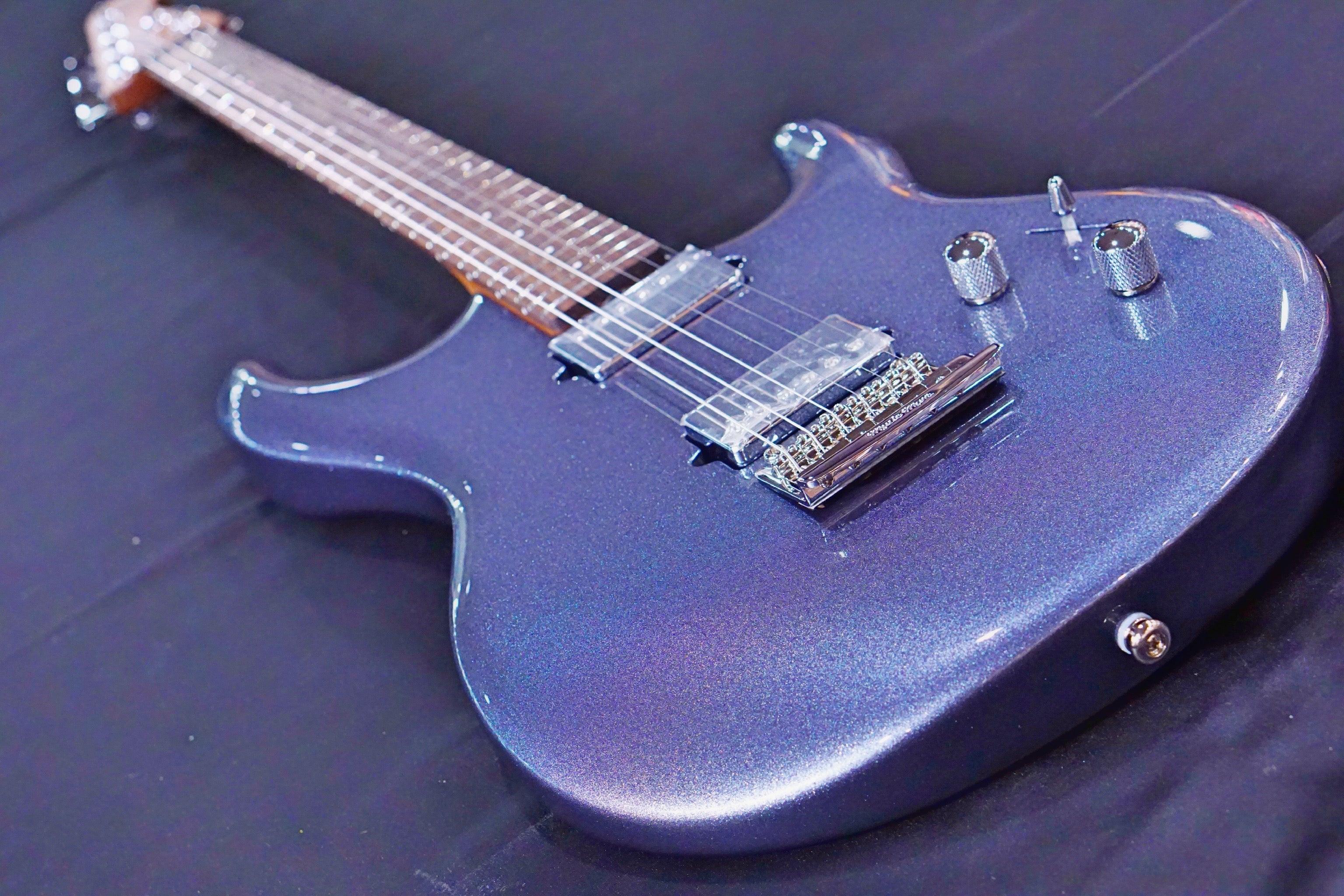 Ernie Ball Music Man Luke 3 HH - Bodhi Blue - Figured Roasted Maple/Rosewood G99042 - HIENDGUITAR Musicman GUITAR