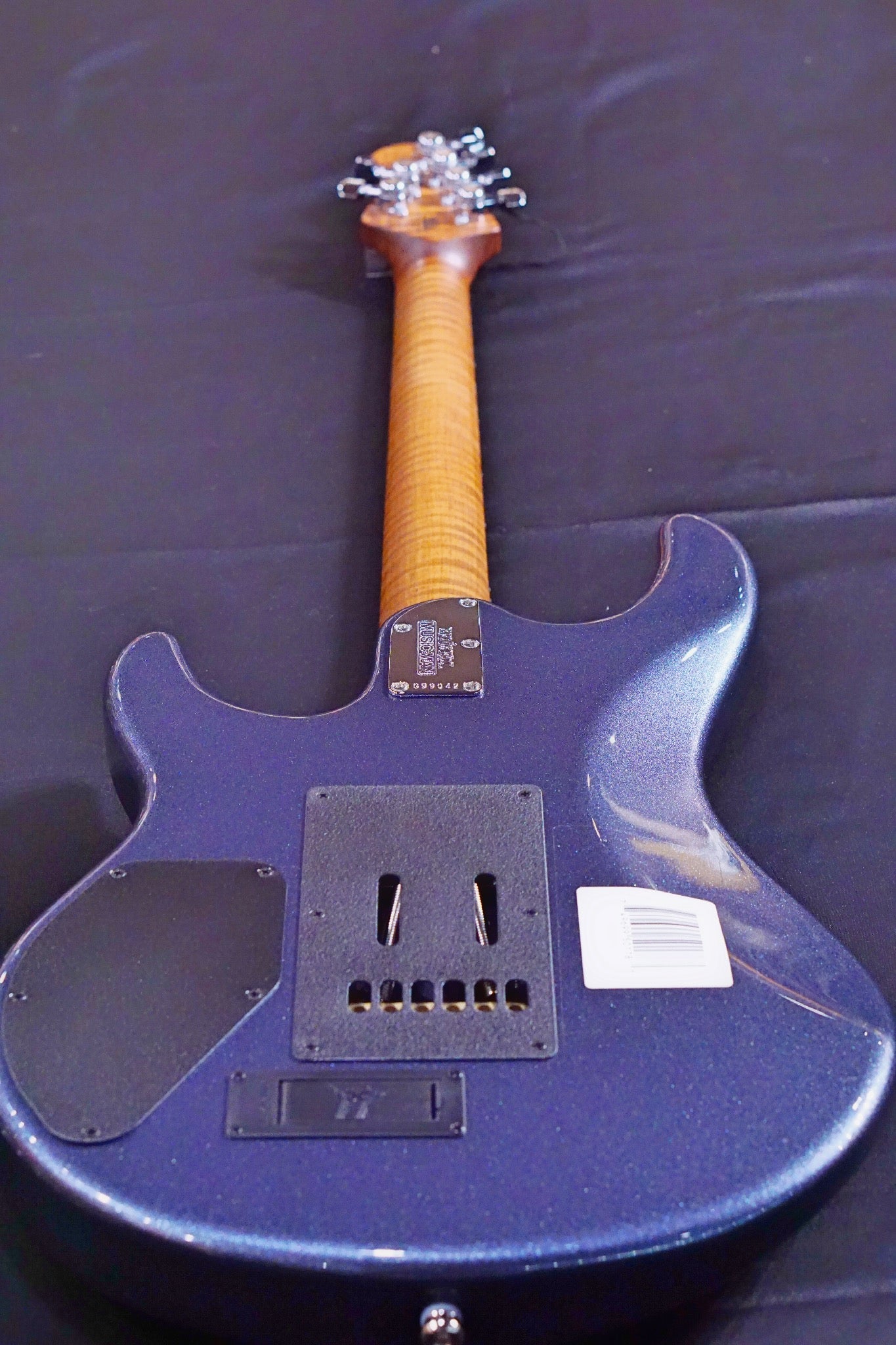 Ernie Ball Music Man Luke 3 HH - Bodhi Blue - Figured Roasted Maple/Rosewood G99042 - HIENDGUITAR Musicman GUITAR