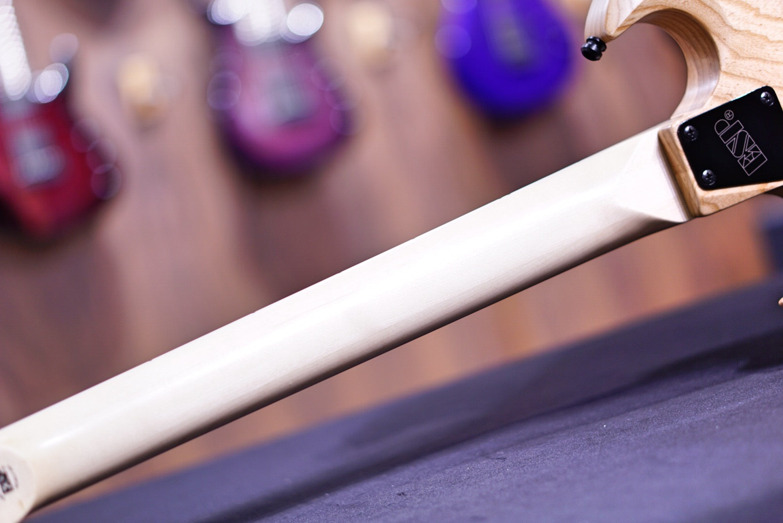 EDWARDS E-VIPER -1H Satin Natural - HIENDGUITAR EDWARDS GUITAR