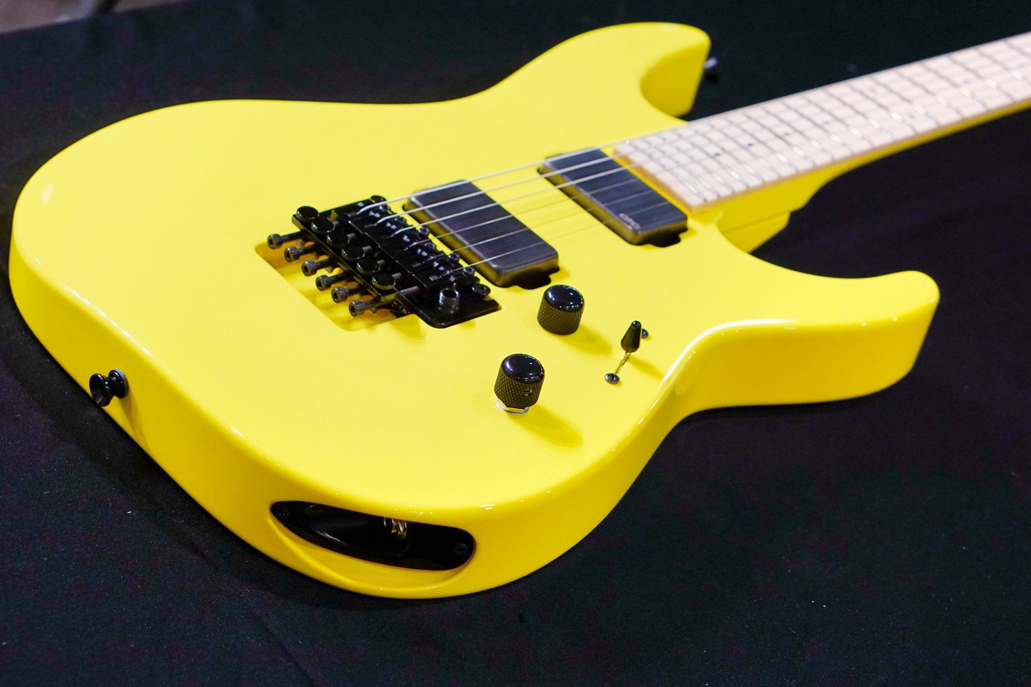 ESP ORIGINAL M-II DX/M w/EMG Brushed Black Neon Yellow E7601202 - HIENDGUITAR ESP GUITAR