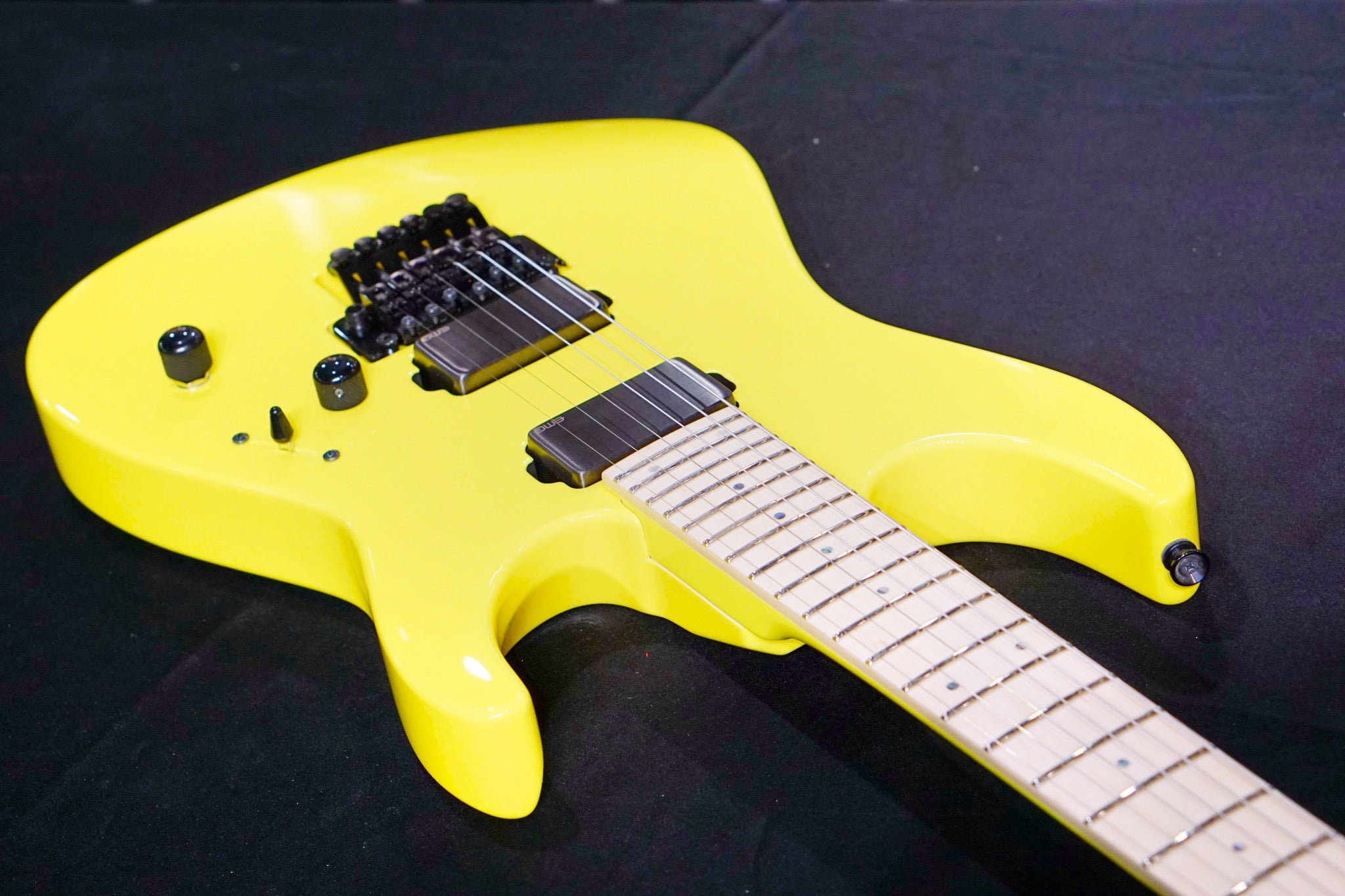 ESP ORIGINAL M-II DX/M w/EMG Brushed Black Neon Yellow E7601202 - HIENDGUITAR ESP GUITAR