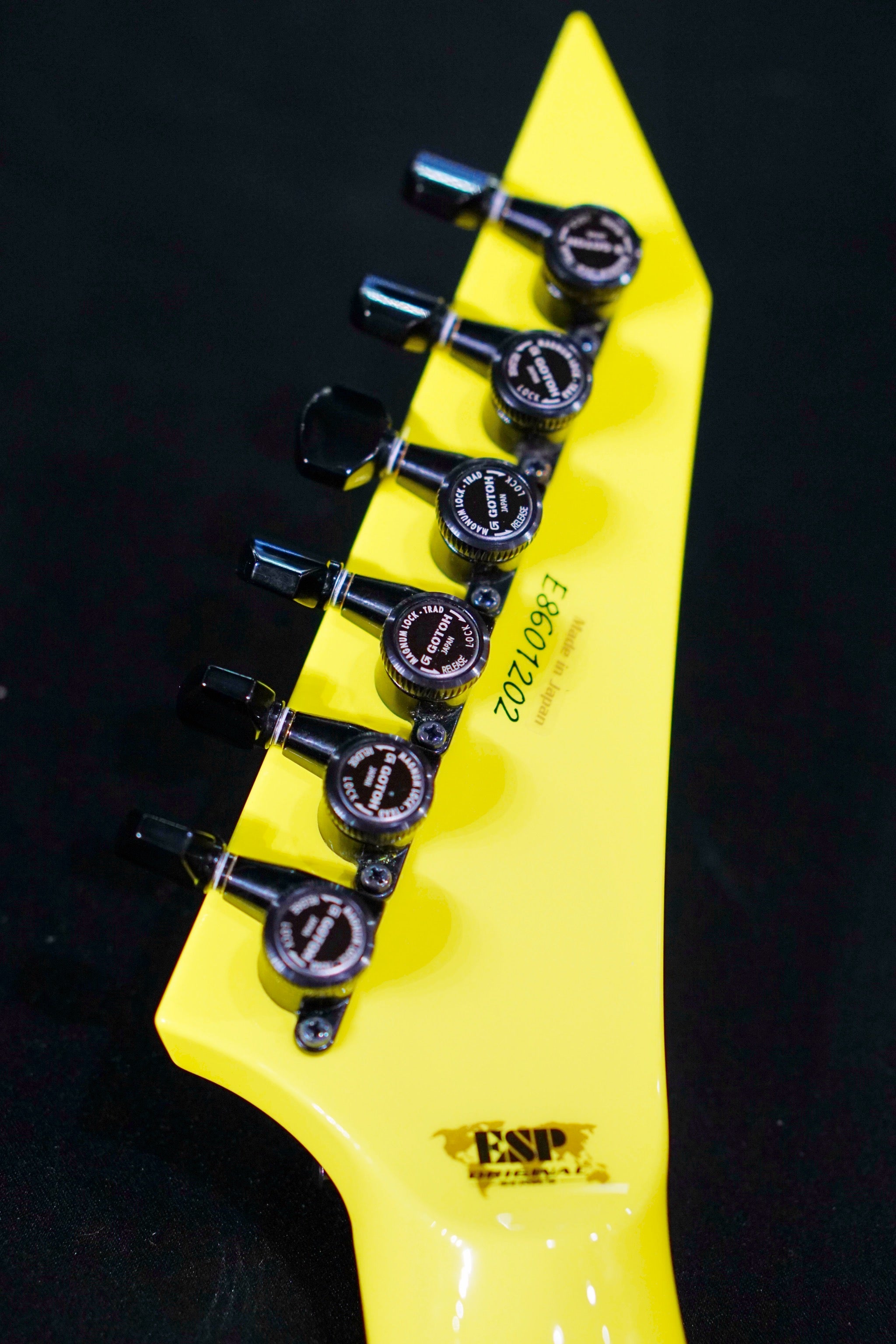 ESP original Maverick Neon Yellow E8601202 - HIENDGUITAR ESP GUITAR