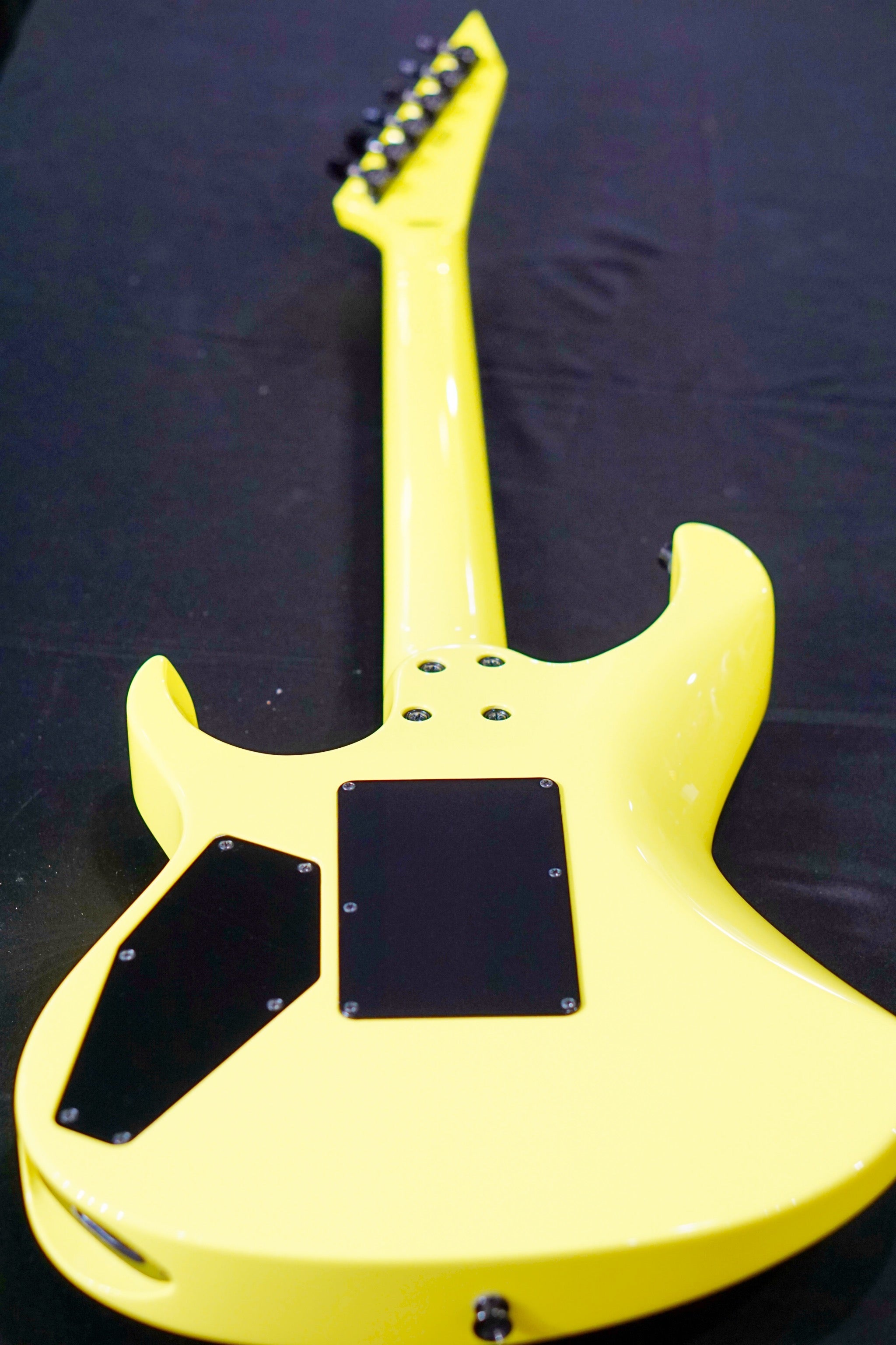 ESP original Maverick Neon Yellow E8601202 - HIENDGUITAR ESP GUITAR
