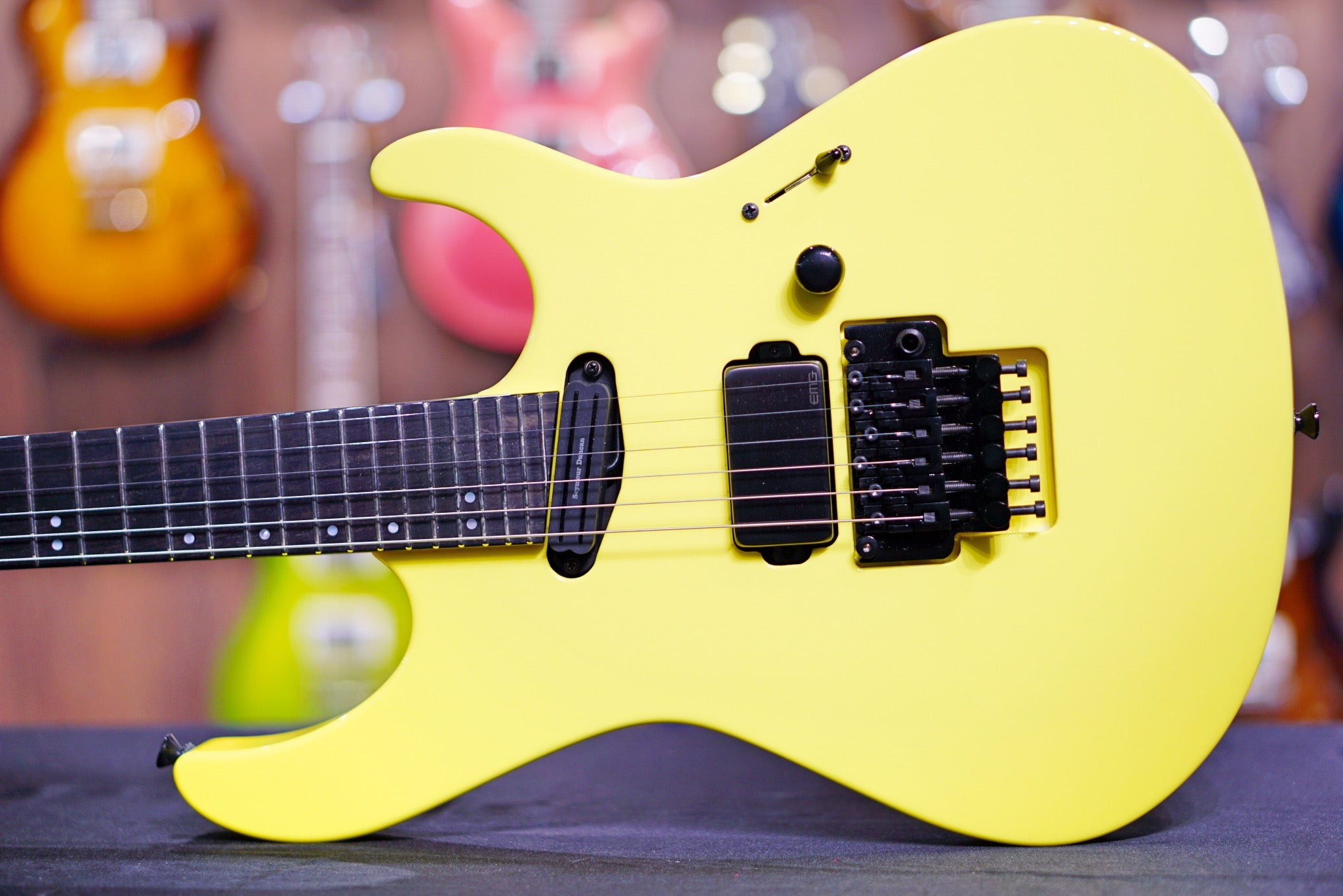 ESP original Maverick Neon Yellow E8601202 - HIENDGUITAR ESP GUITAR