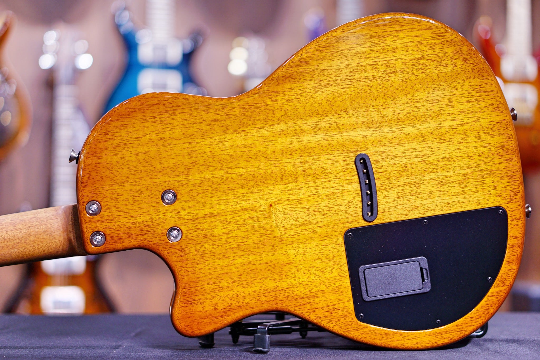 Tom Anderson Crowdster Deep Tobacco Fade with Binding 10-15-20P - HIENDGUITAR Anderson GUITAR