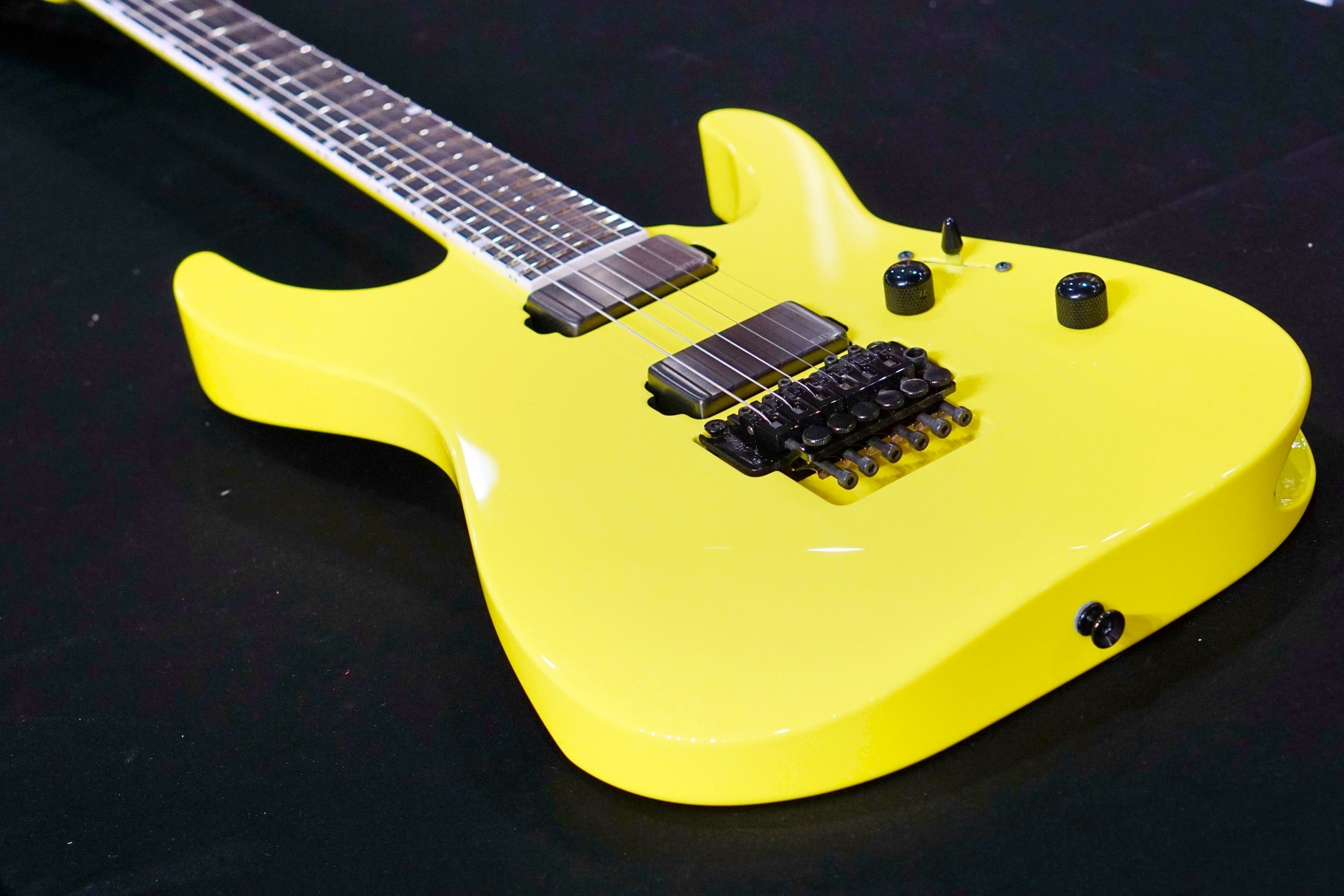 ESP Original M-II CTM Neon Yellow E3221202 - HIENDGUITAR   ESP GUITAR