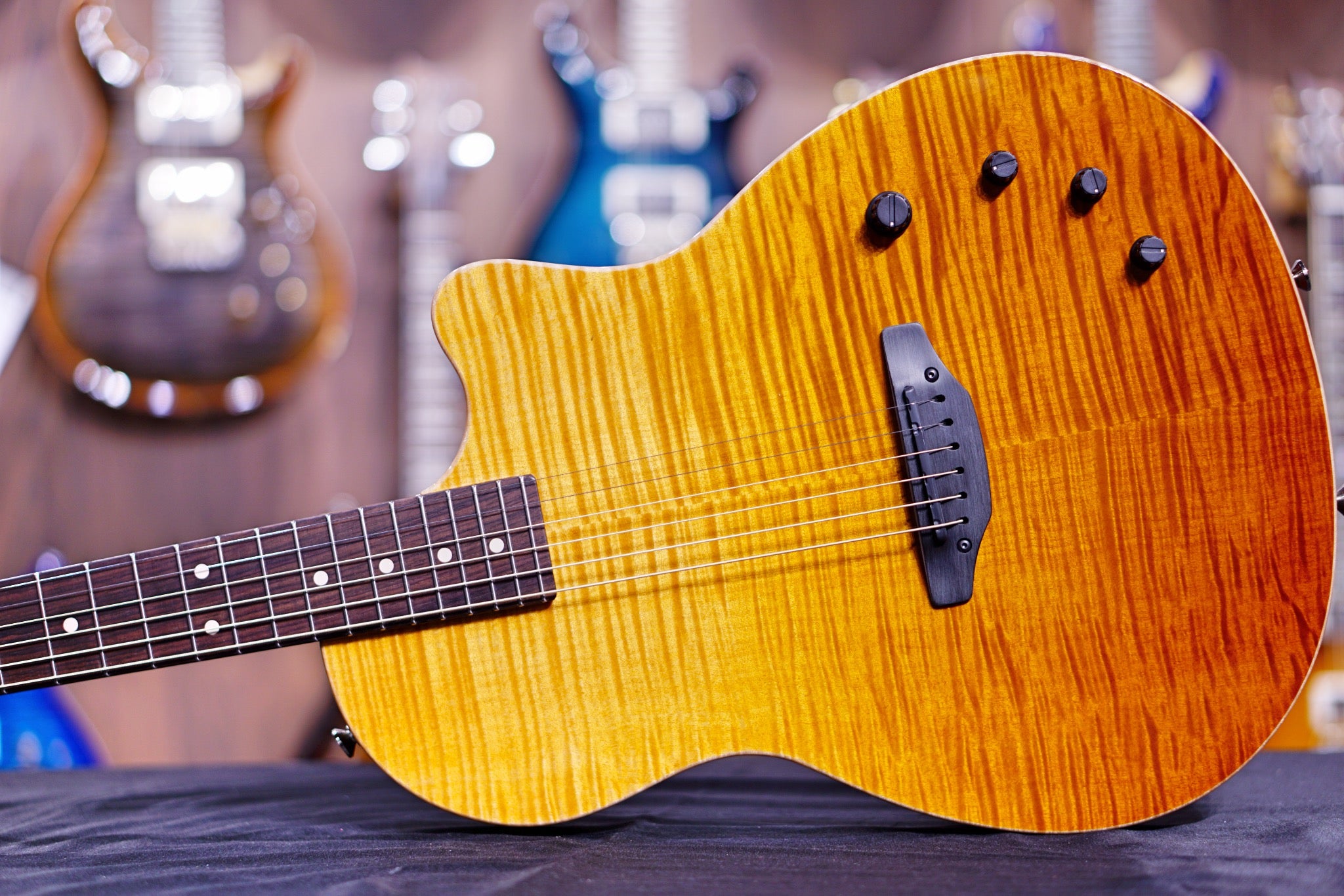 Tom Anderson Crowdster Honey Surf with Binding 09-19-20A - HIENDGUITAR Anderson GUITAR