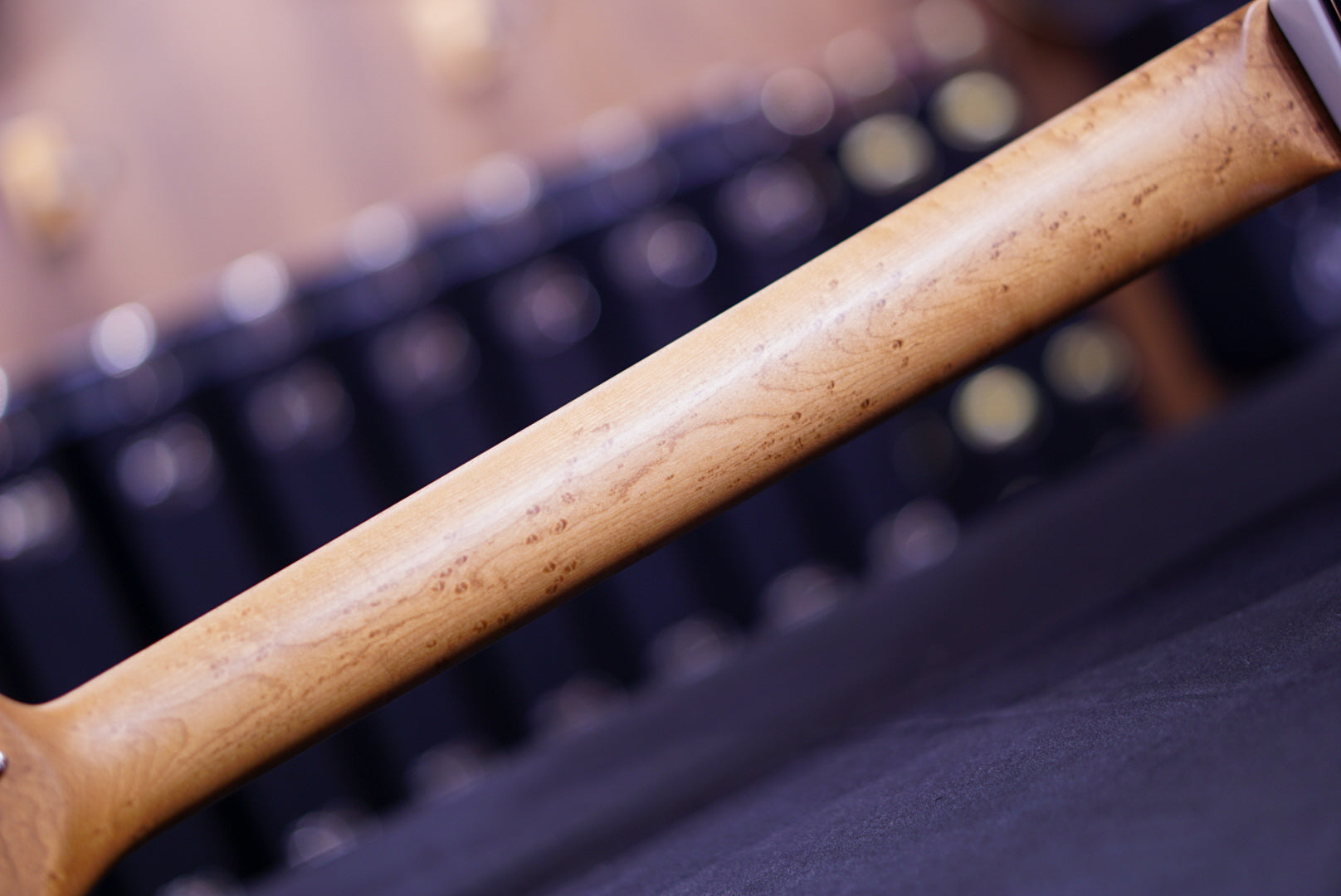 Suhr Classic S Paulownia Trans White 69031 - HIENDGUITAR SUHR GUITAR