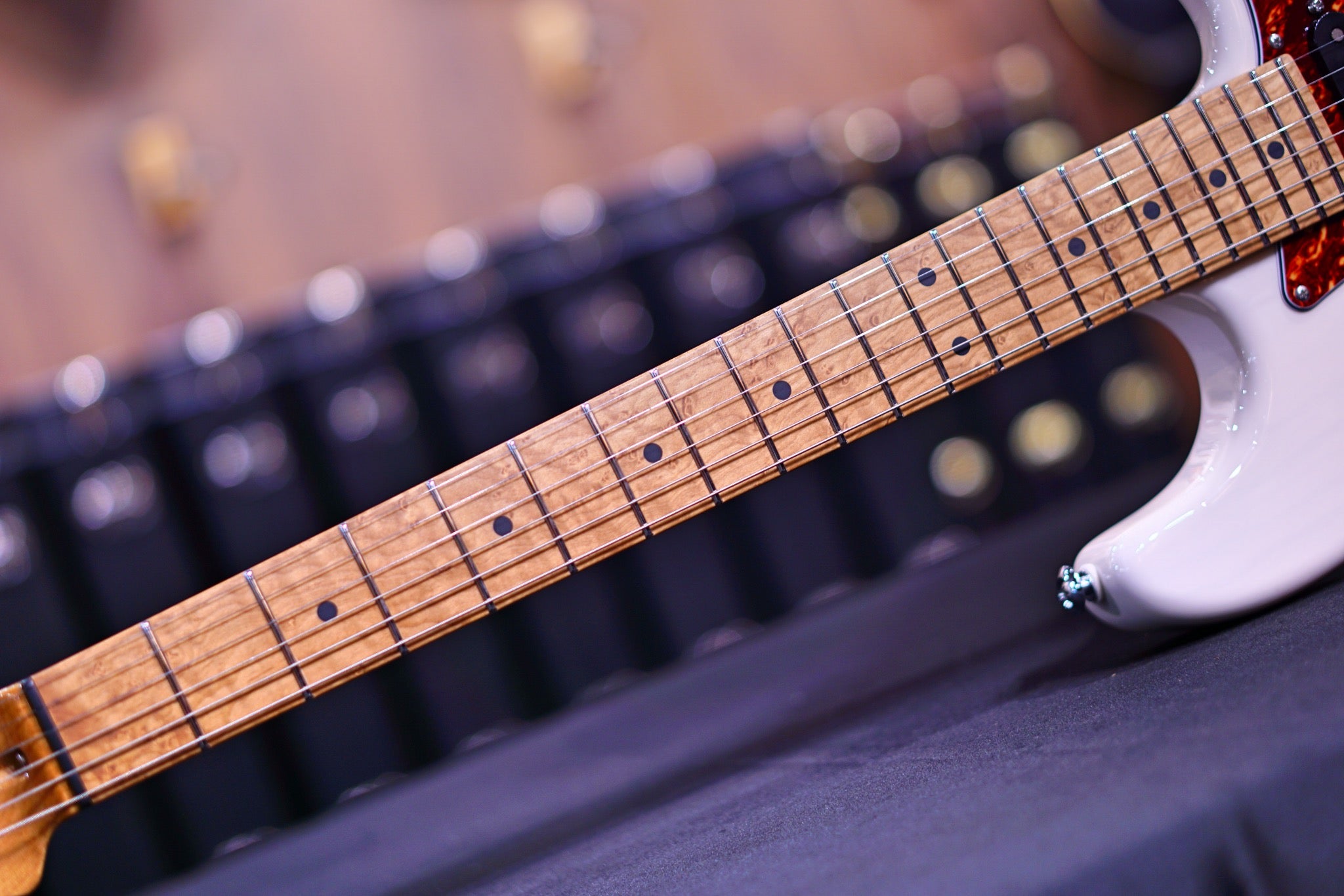 Suhr Classic S Paulownia Trans White 69020 - HIENDGUITAR SUHR GUITAR