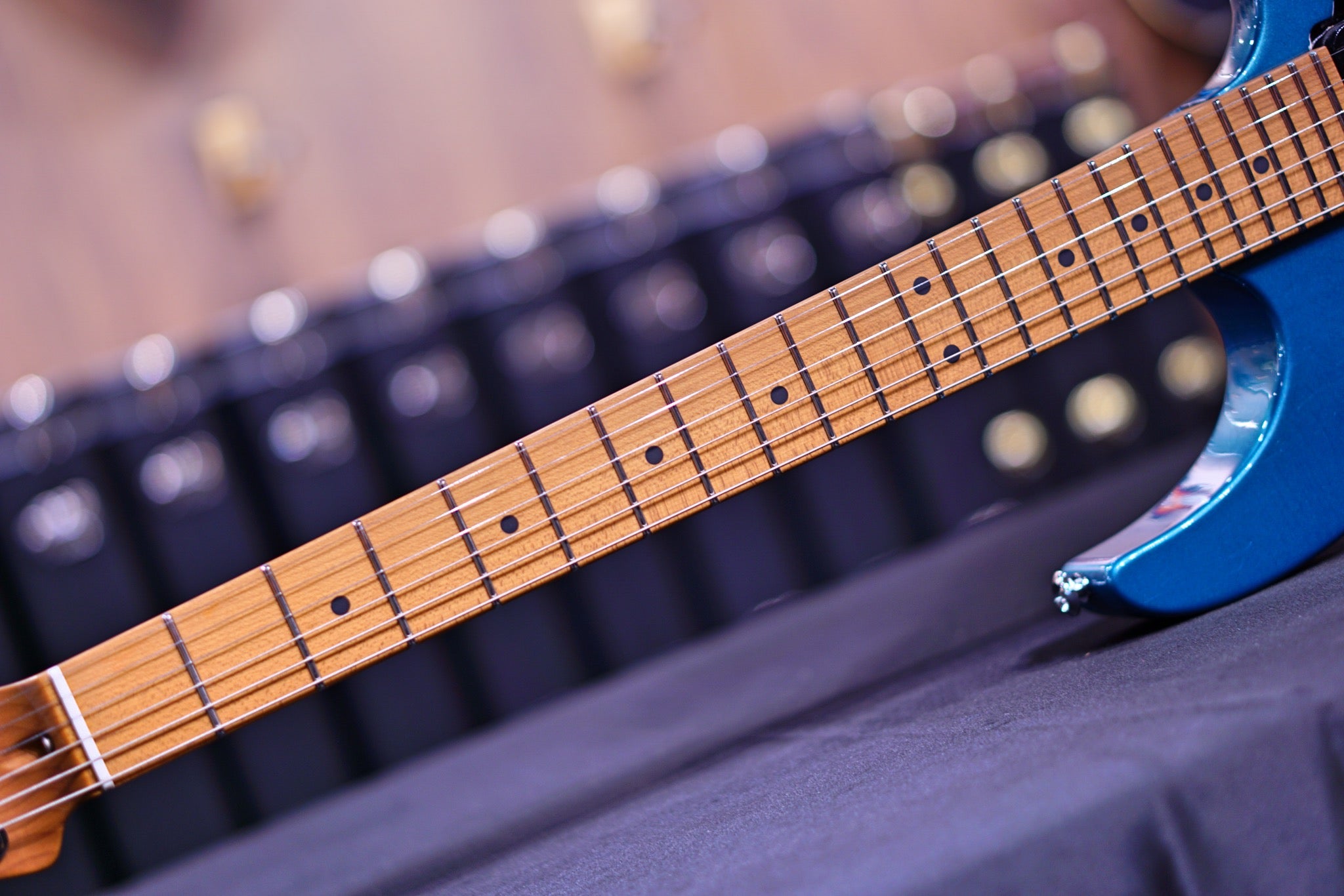 Suhr Modern antique ocean turquoise Hiend spec - HIENDGUITAR SUHR GUITAR