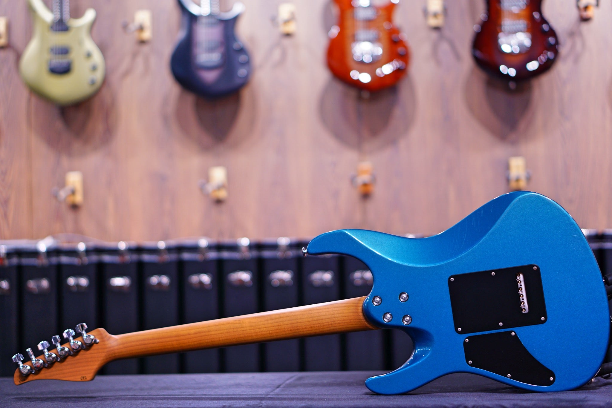 Suhr Modern antique ocean turquoise Hiend spec - HIENDGUITAR SUHR GUITAR