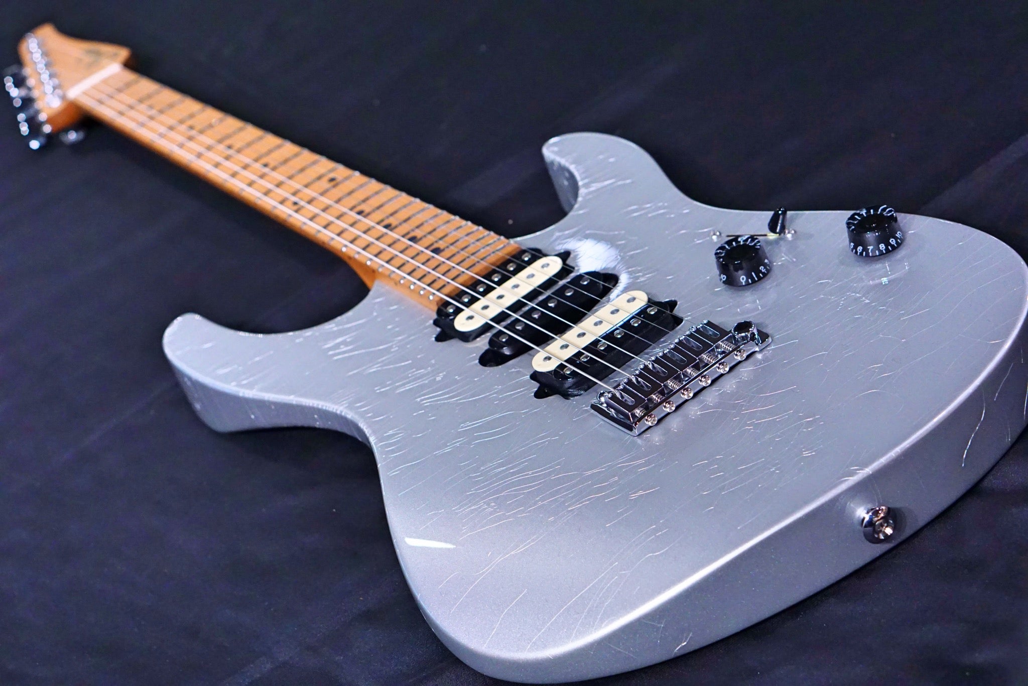 Suhr Modern antique firemist silver Hiend spec 67461 - HIENDGUITAR SUHR GUITAR