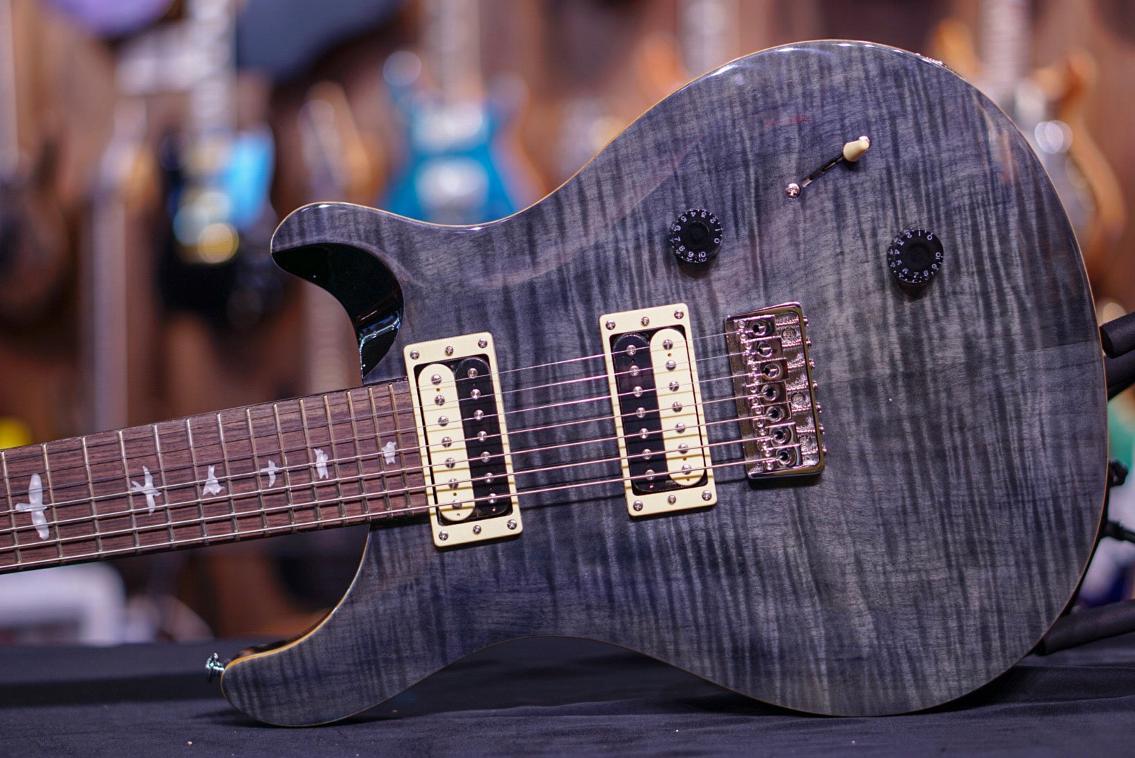 PRS SE SVN 7 String in gray black - HIENDGUITAR PRS SE GUITAR