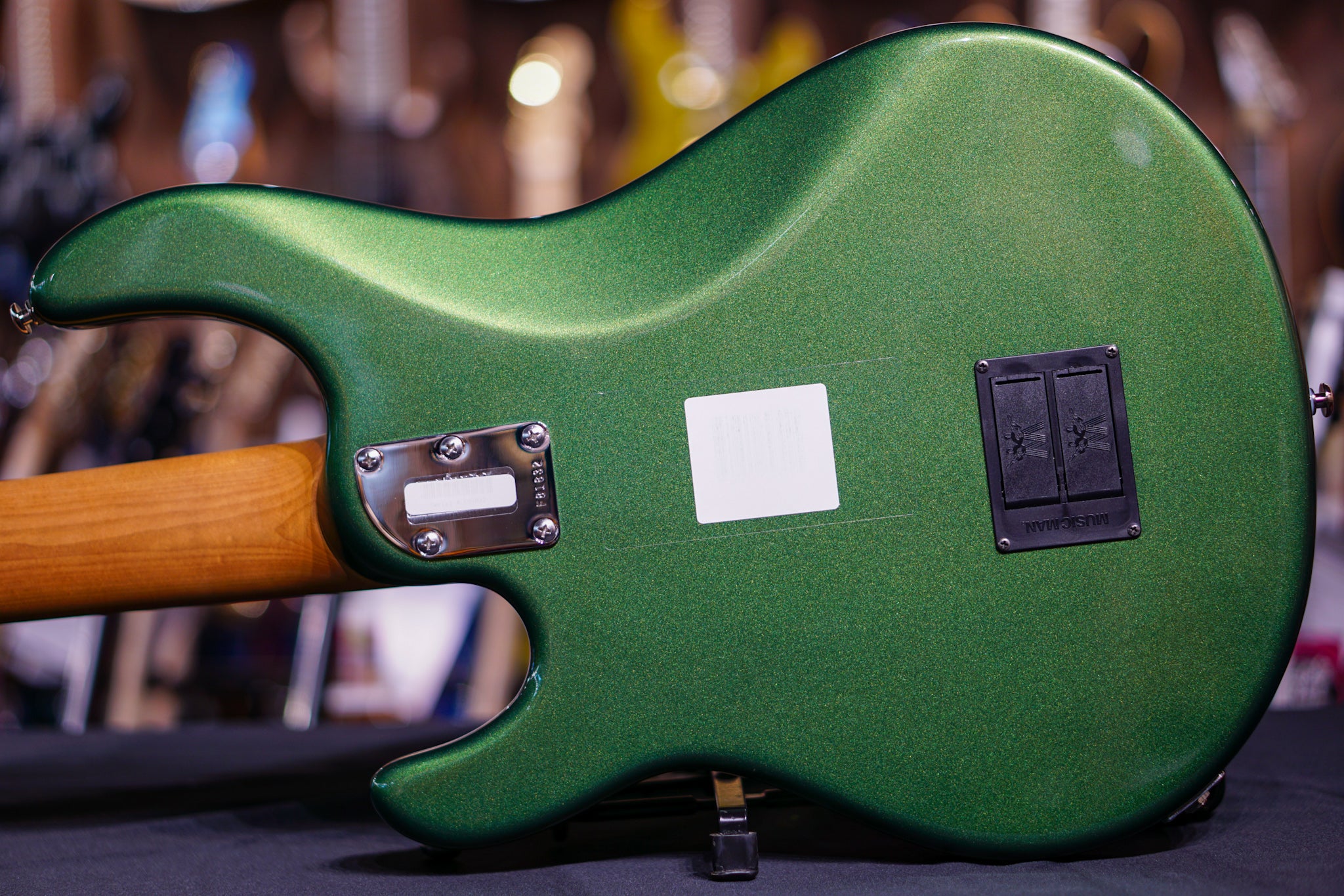 Ernie Ball Music Man StingRay Special 5 H - Charging Green F81832 - HIENDGUITAR Musicman GUITAR