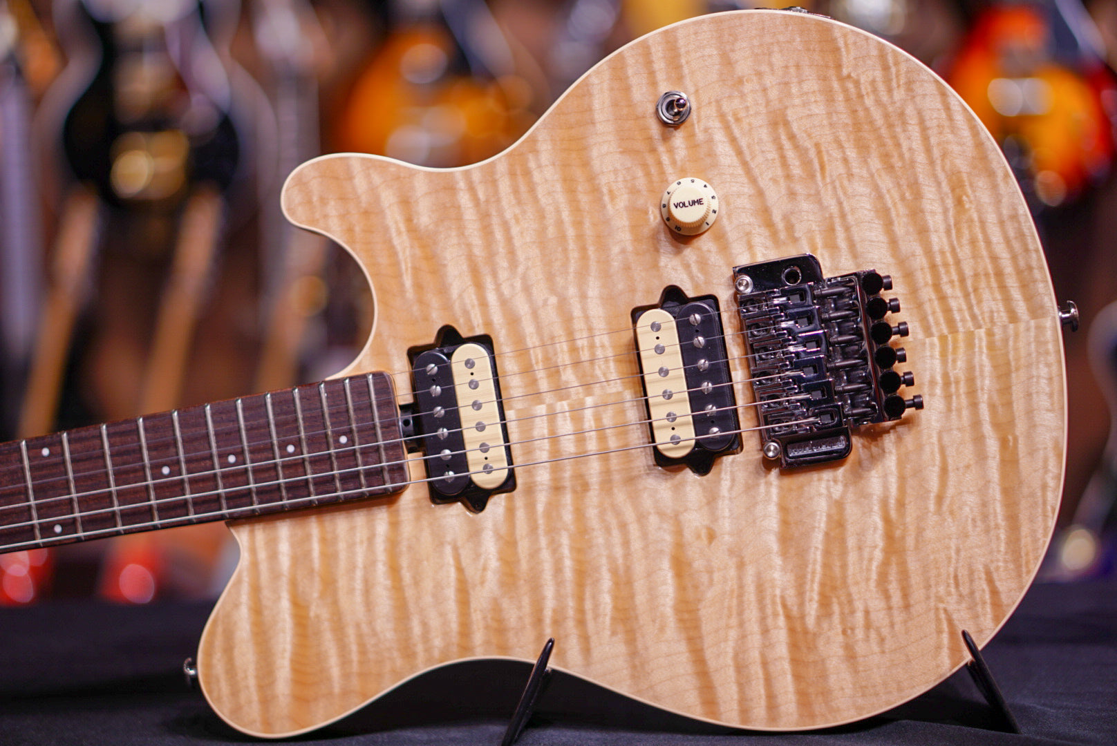 Music Man Axis Natural Quilt Match Headstock G85124 - HIENDGUITAR Musicman GUITAR