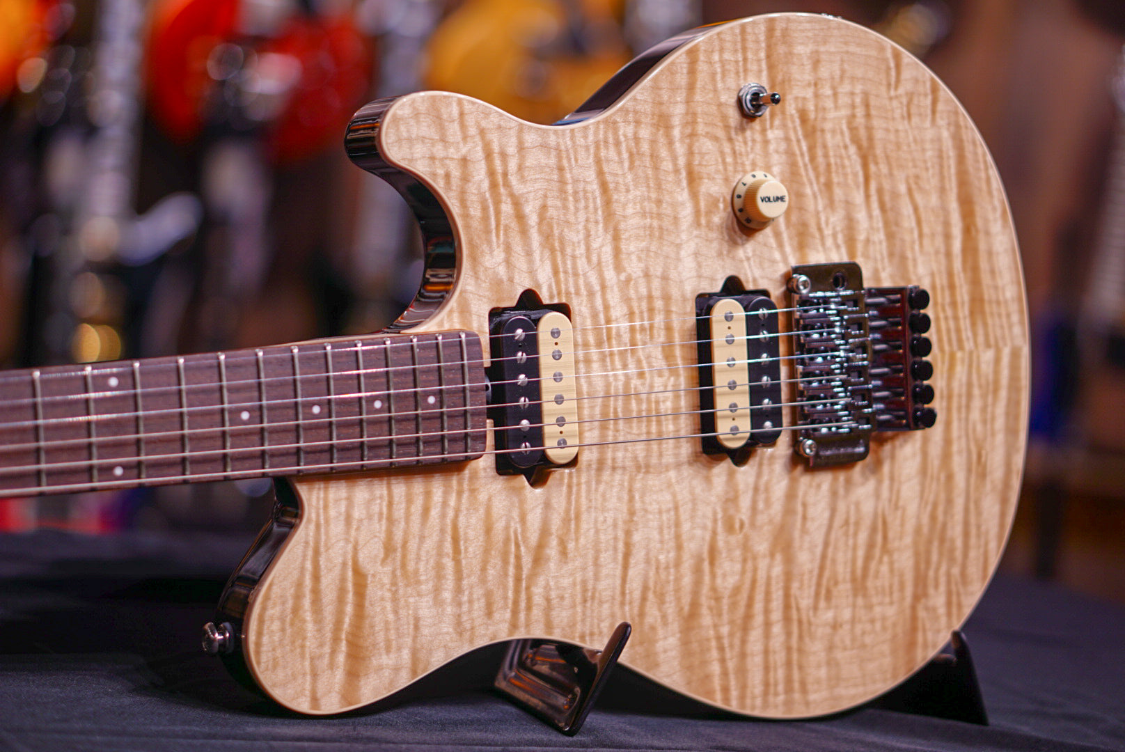 Music Man Axis Natural Quilt Match Headstock G85124 - HIENDGUITAR Musicman GUITAR