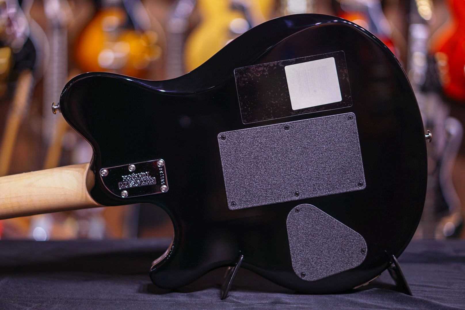 Music Man Axis Natural Quilt Match Headstock G85124 - HIENDGUITAR Musicman GUITAR