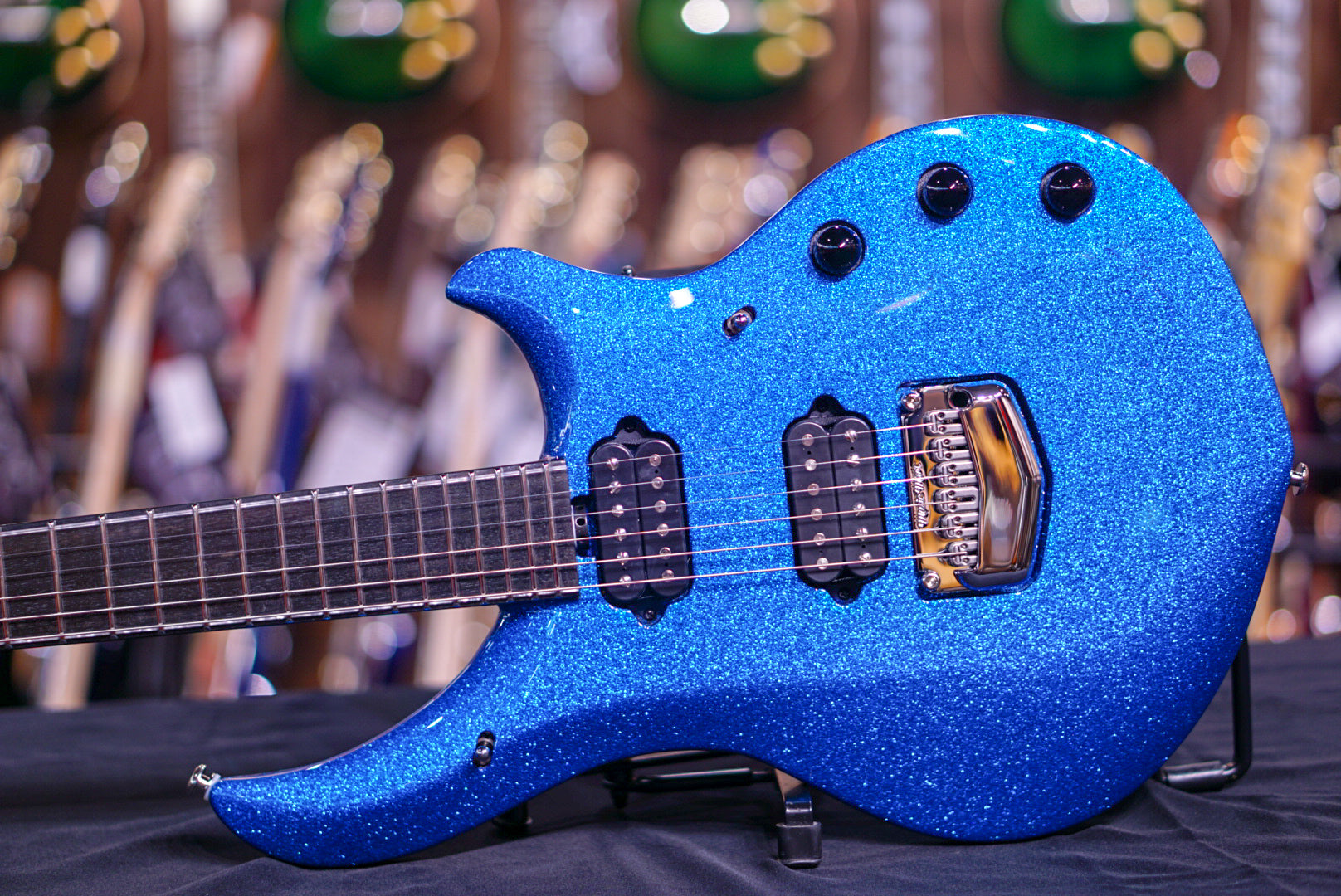 Music Man John Petrucci Majesty Bfr Marine Blue Sparkle - HIENDGUITAR Musicman GUITAR