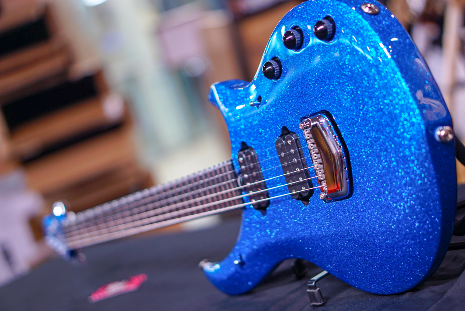 Music Man John Petrucci Majesty Bfr Marine Blue Sparkle - HIENDGUITAR Musicman GUITAR