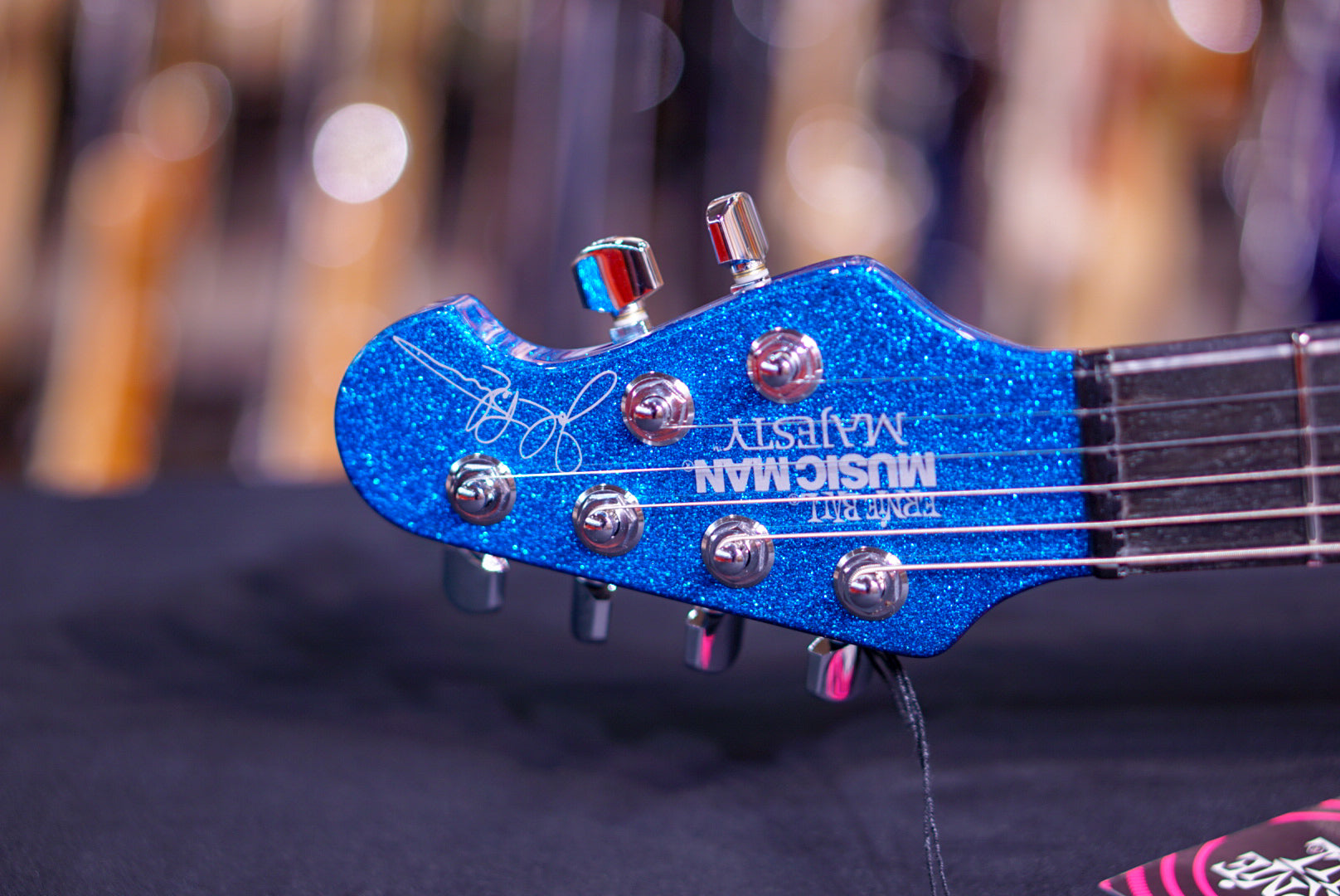 Music Man John Petrucci Majesty Bfr Marine Blue Sparkle - HIENDGUITAR Musicman GUITAR