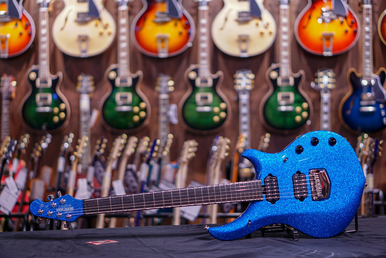 Music Man John Petrucci Majesty Bfr Marine Blue Sparkle - HIENDGUITAR Musicman GUITAR