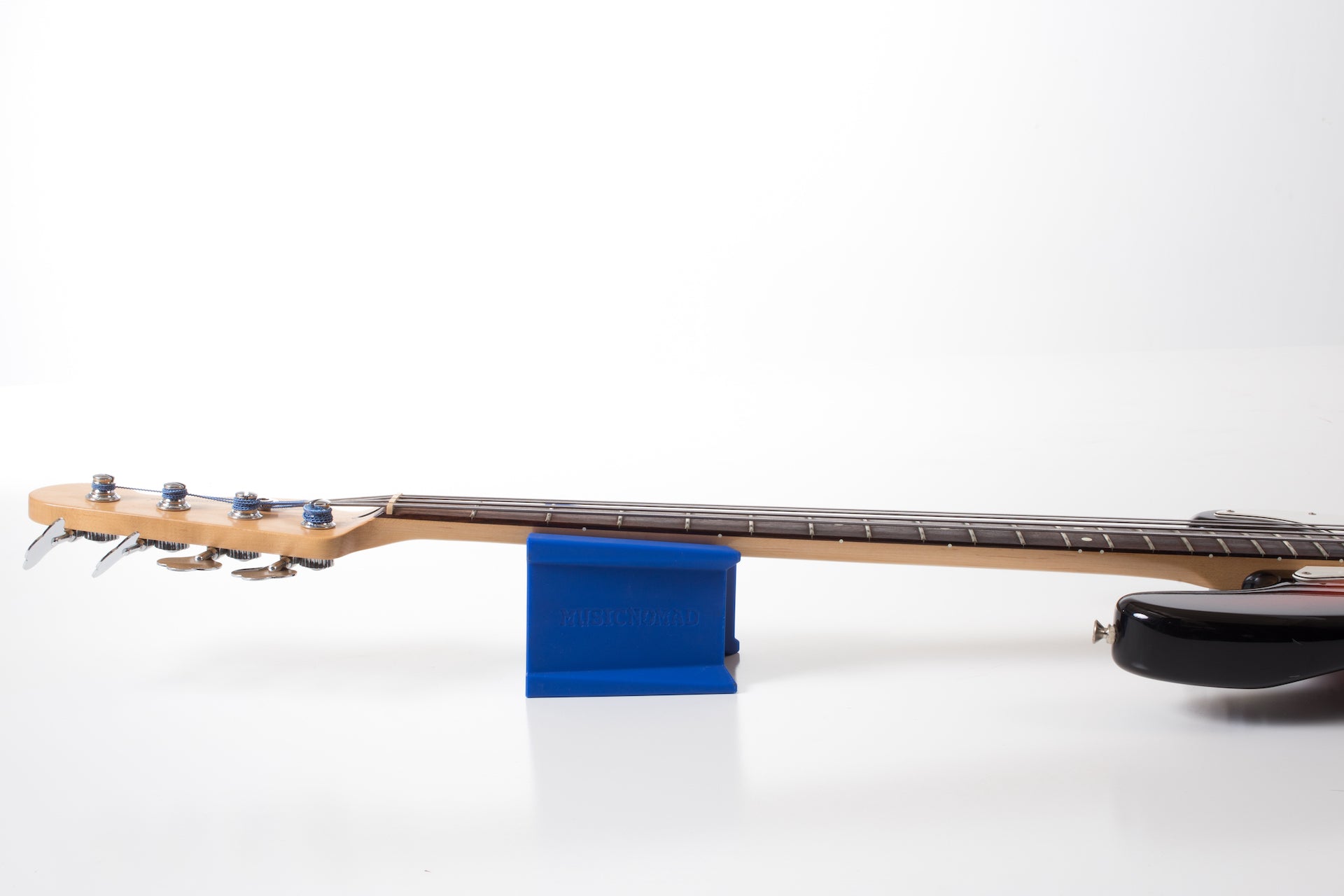 Music Nomad Cradle Cube - String Instrument Neck Support MN206 - HIENDGUITAR musicnomad musicnomad