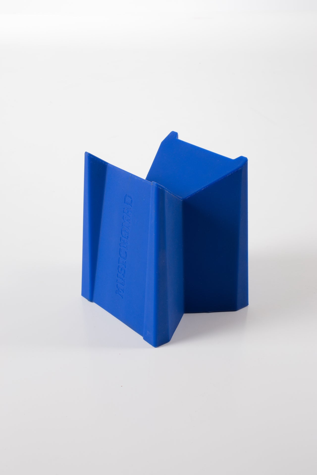 Music Nomad Cradle Cube - String Instrument Neck Support MN206 - HIENDGUITAR musicnomad musicnomad