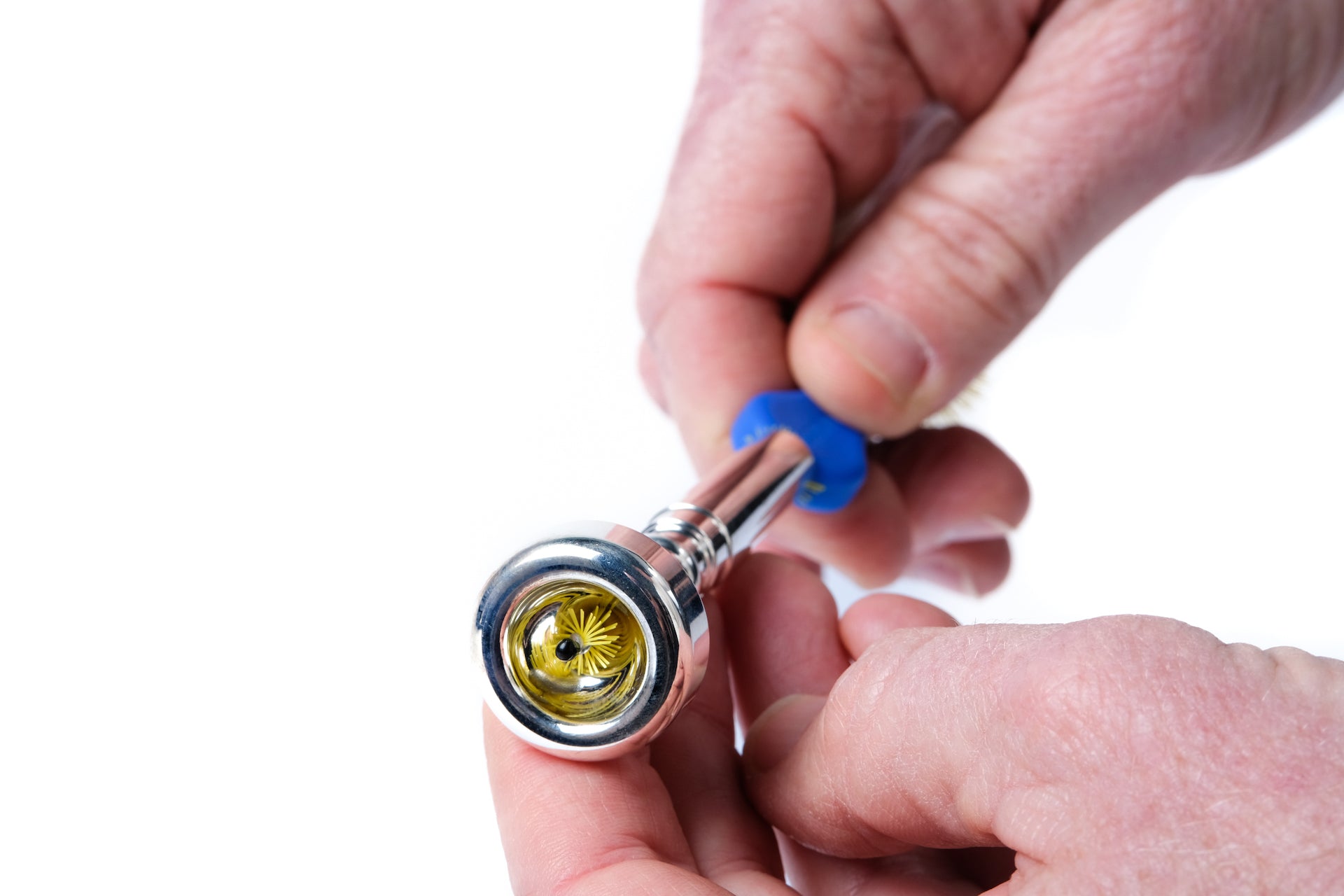 Music Nomad 2 'n 1 Mouthpiece & Cup Brush for Brass Instruments MN760 - HIENDGUITAR musicnomad musicnomad