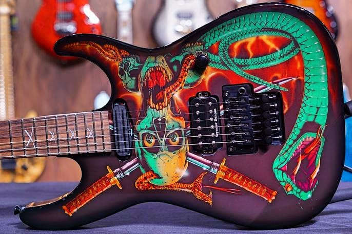 ESP George Lynch Signature Skull...