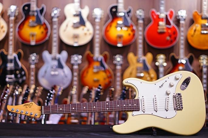 Suhr Classic S Antique, Vintage...