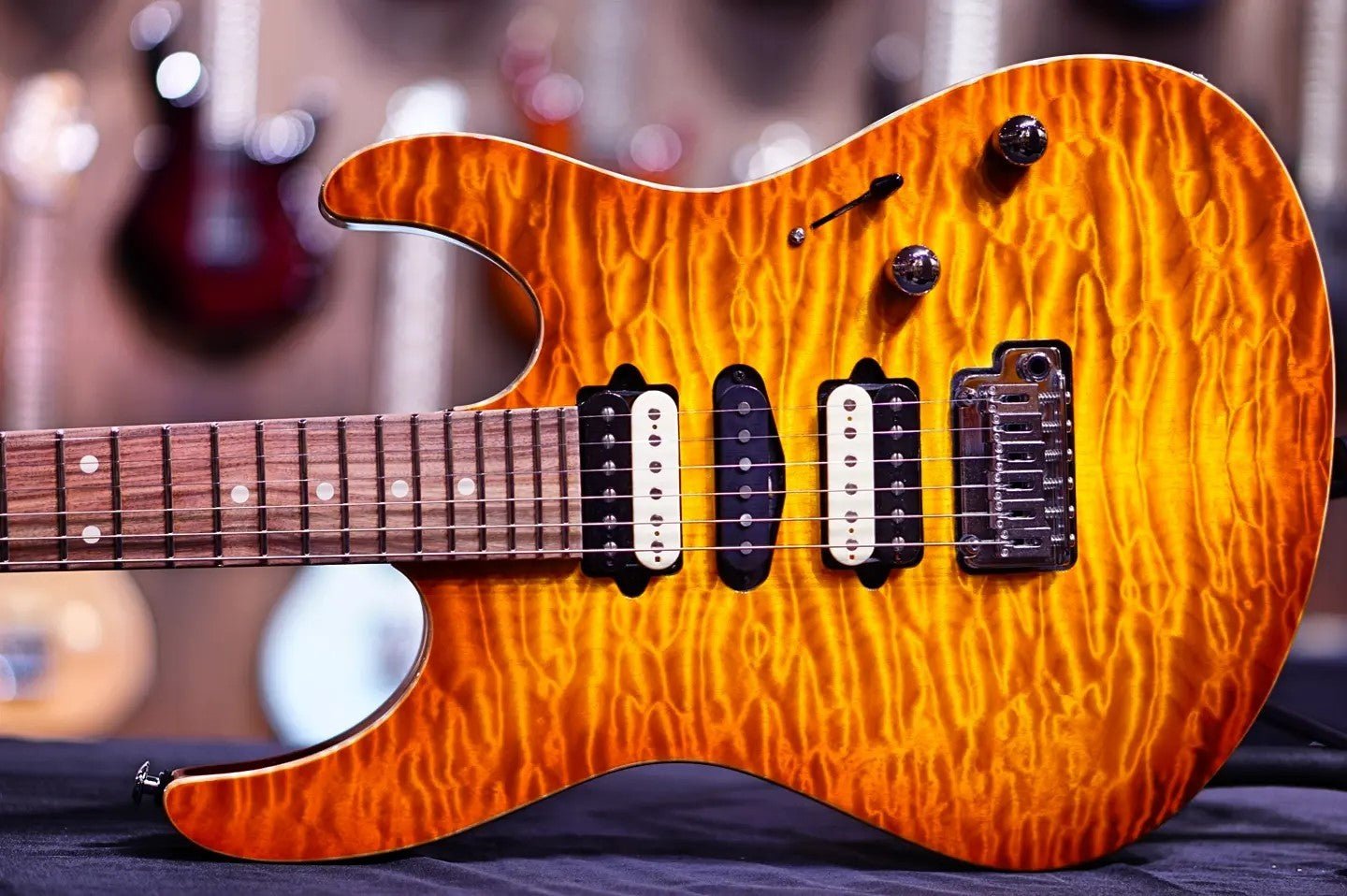 🔥NEW SUHR MODERN CUSTOM🔥<br />
Hiendguitar...