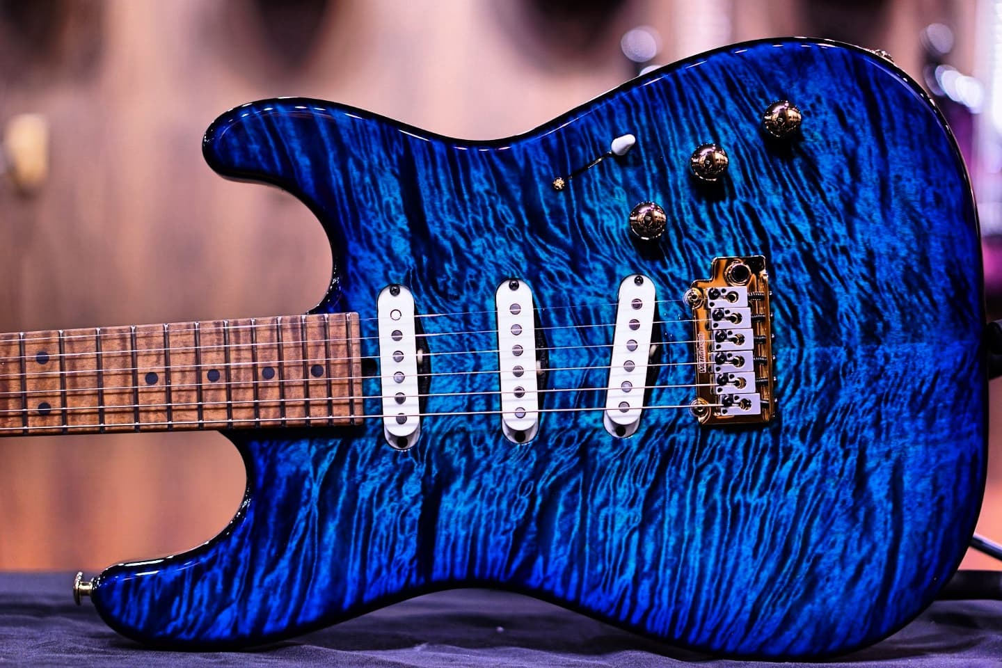 Suhr classic S Custom w...