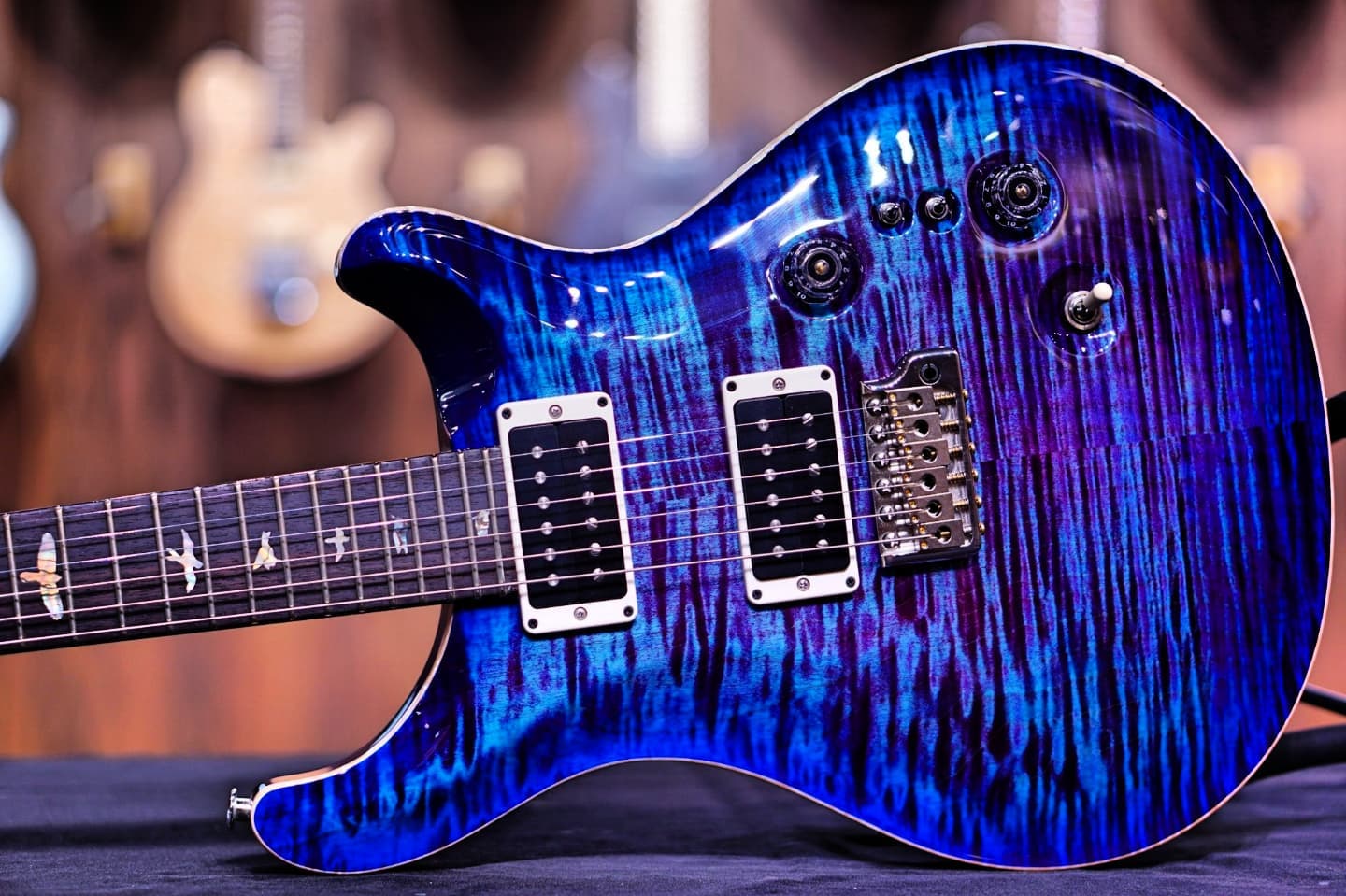 🔥NEW ARRIVAL🔥<br />
35th Anniversary Custom...