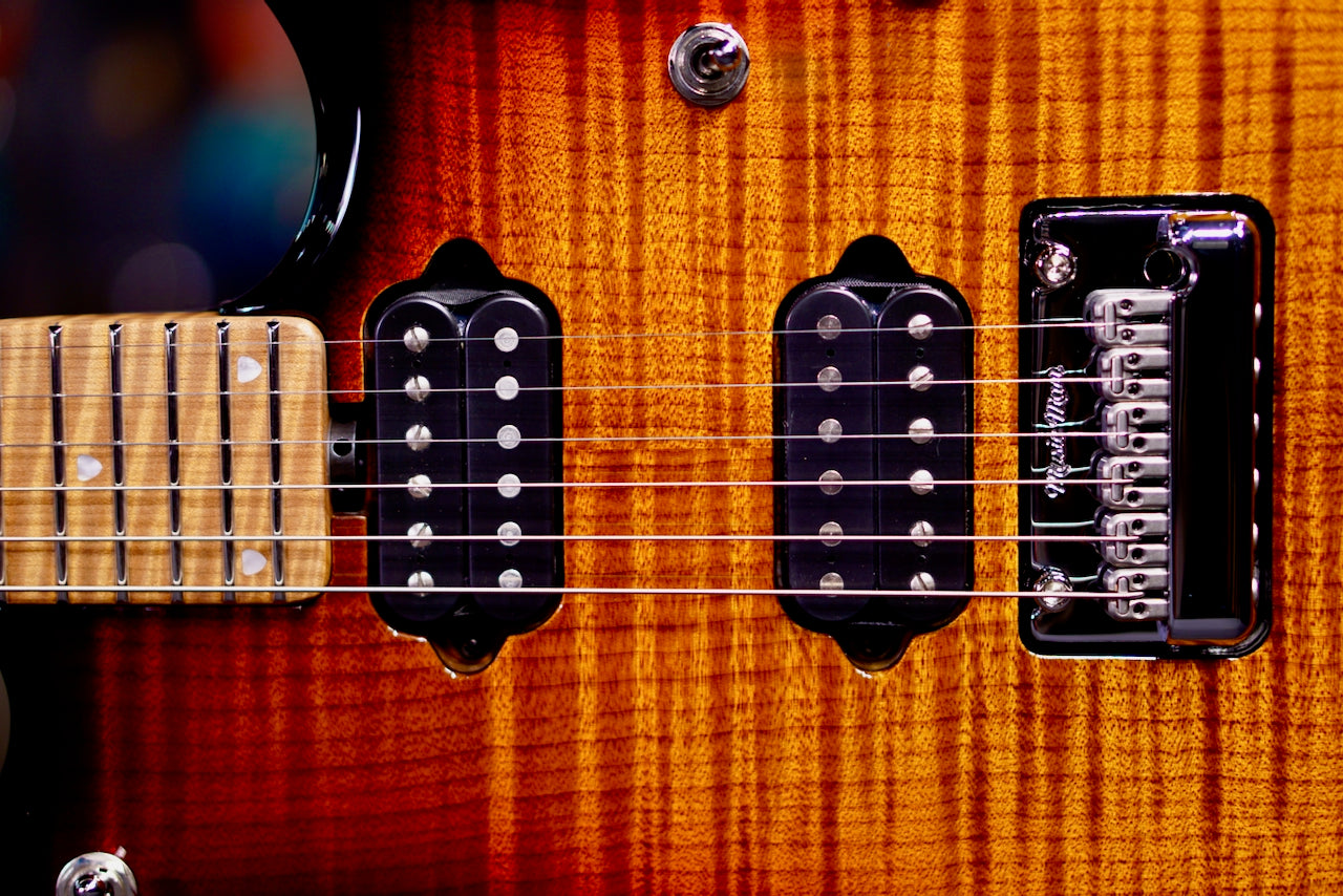 Ernie Ball Music Man JP 15 6 string  Tiger Eye Flame Top H06325