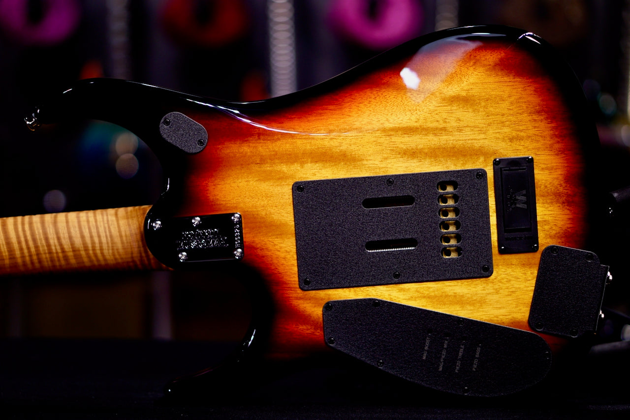 Ernie Ball Music Man JP 15 6 string  Tiger Eye Flame Top H06325