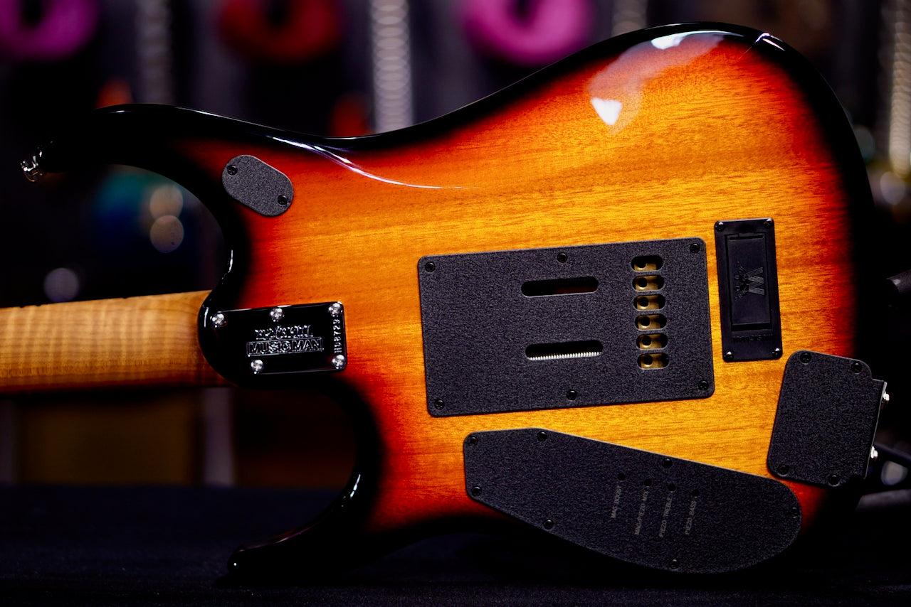Ernie Ball Music Man JP 15 6 string  Tiger Eye Quilt Top h08729