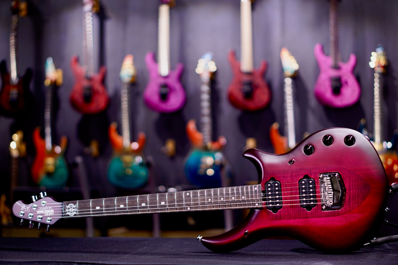 Ernie Ball Music Man Majesty 6 Amaranth Red M019423