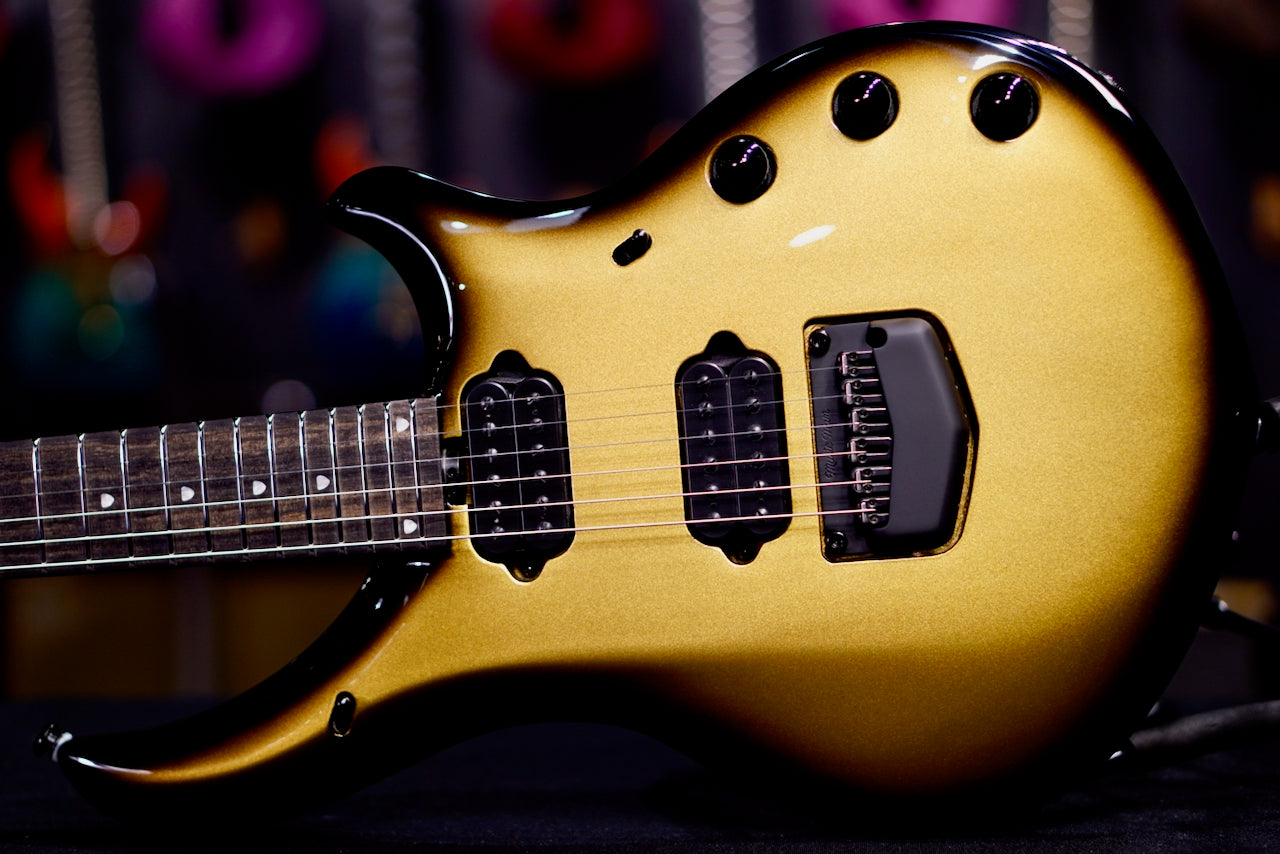 Ernie Ball Music Man Majesty 6 Gold Eclipse M019365