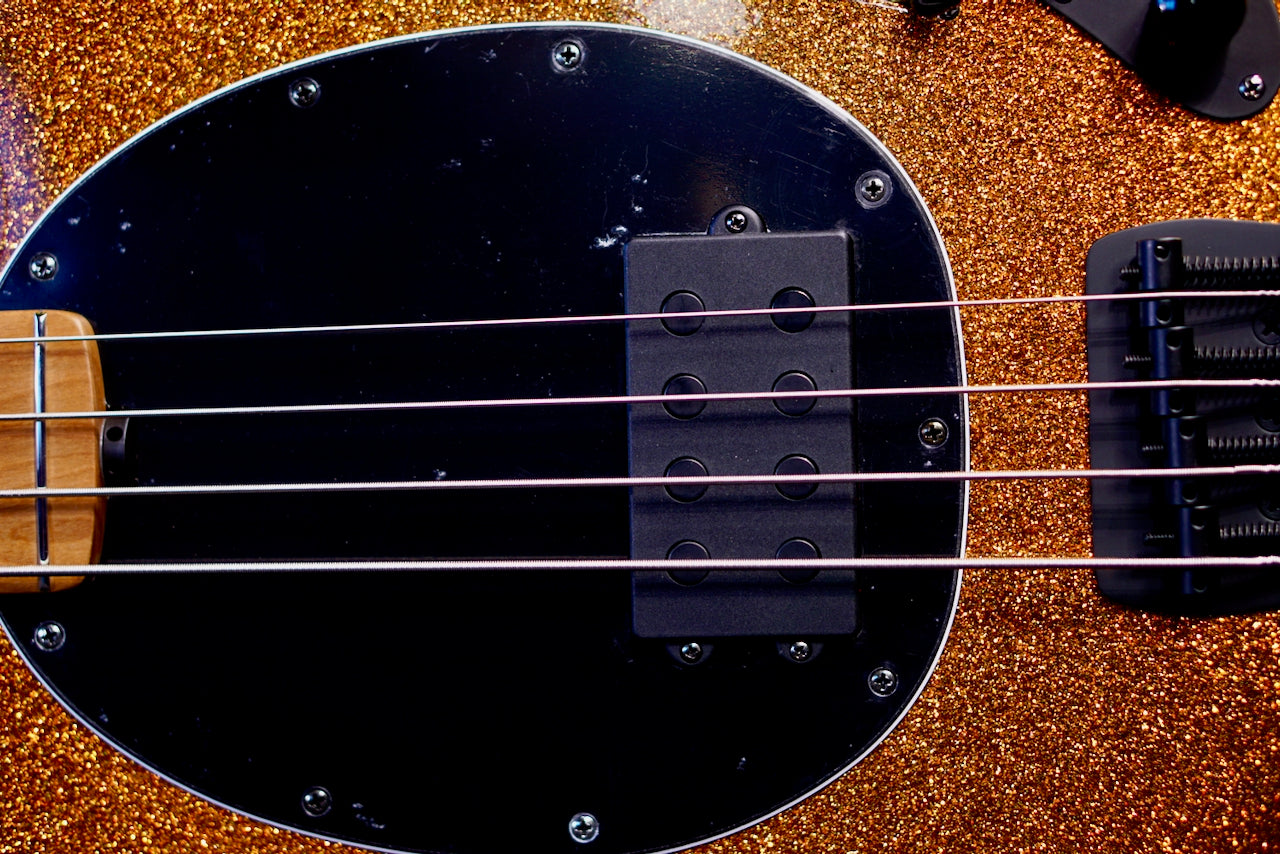 Ernie Ball Music Man Stingray Dark Ray Gold Bar S13491