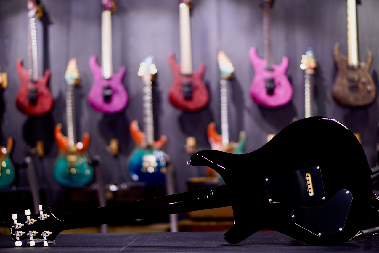 PRS DGT Moons Black Gold Wraparound Burst 0411467