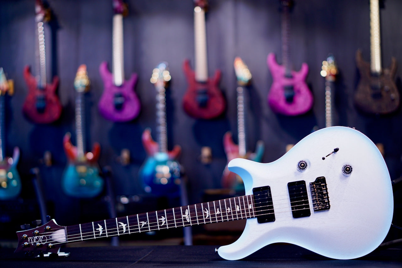 PRS Core Standard 24 Cloudburst Jet White Light Blue Burst Top (Natural Back) 0419491