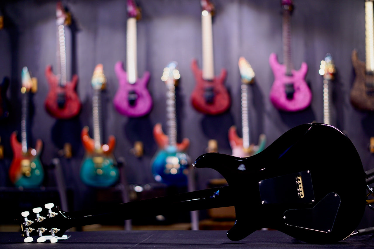 PRS Custom 24 Black Gold Wraparound Burst 0413522