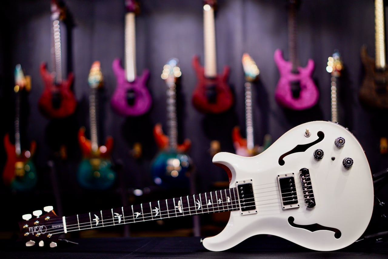 PRS Hollowbody II Piezo Antique White 0415005